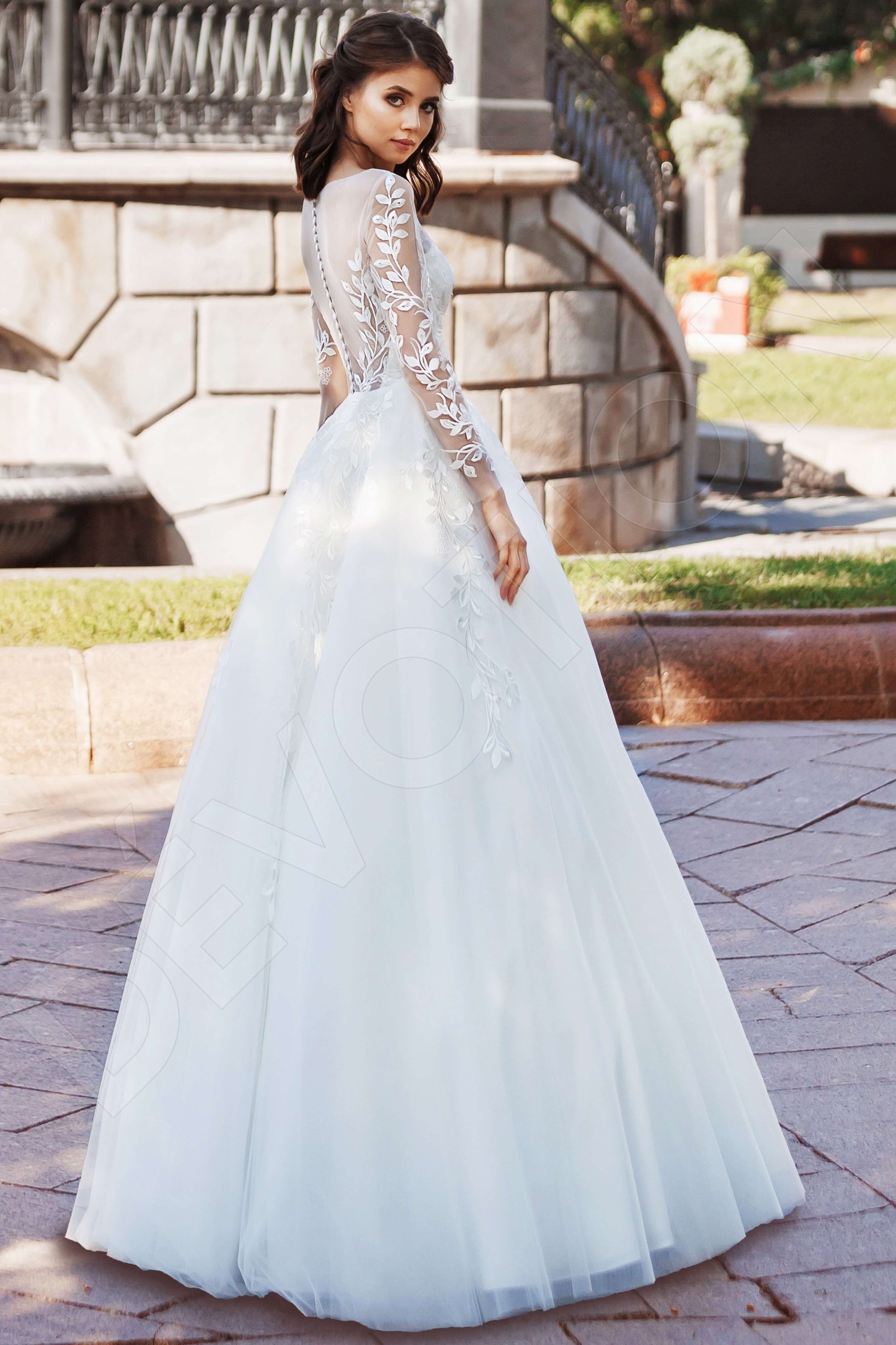 Villosa Princess/Ball Gown Boat/Bateau Ivory Wedding dress