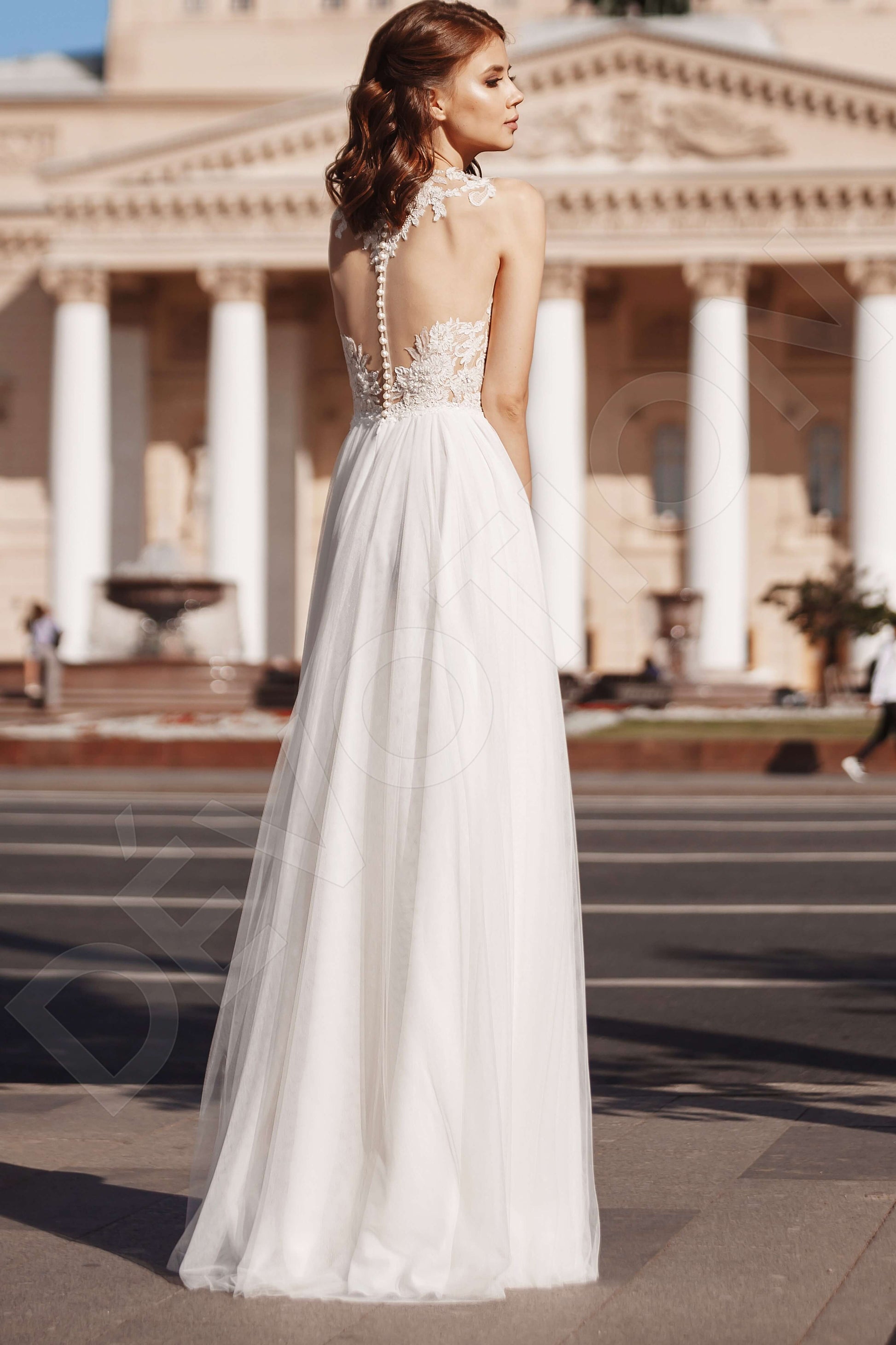 Freseri A-line Halter Ivory Wedding dress