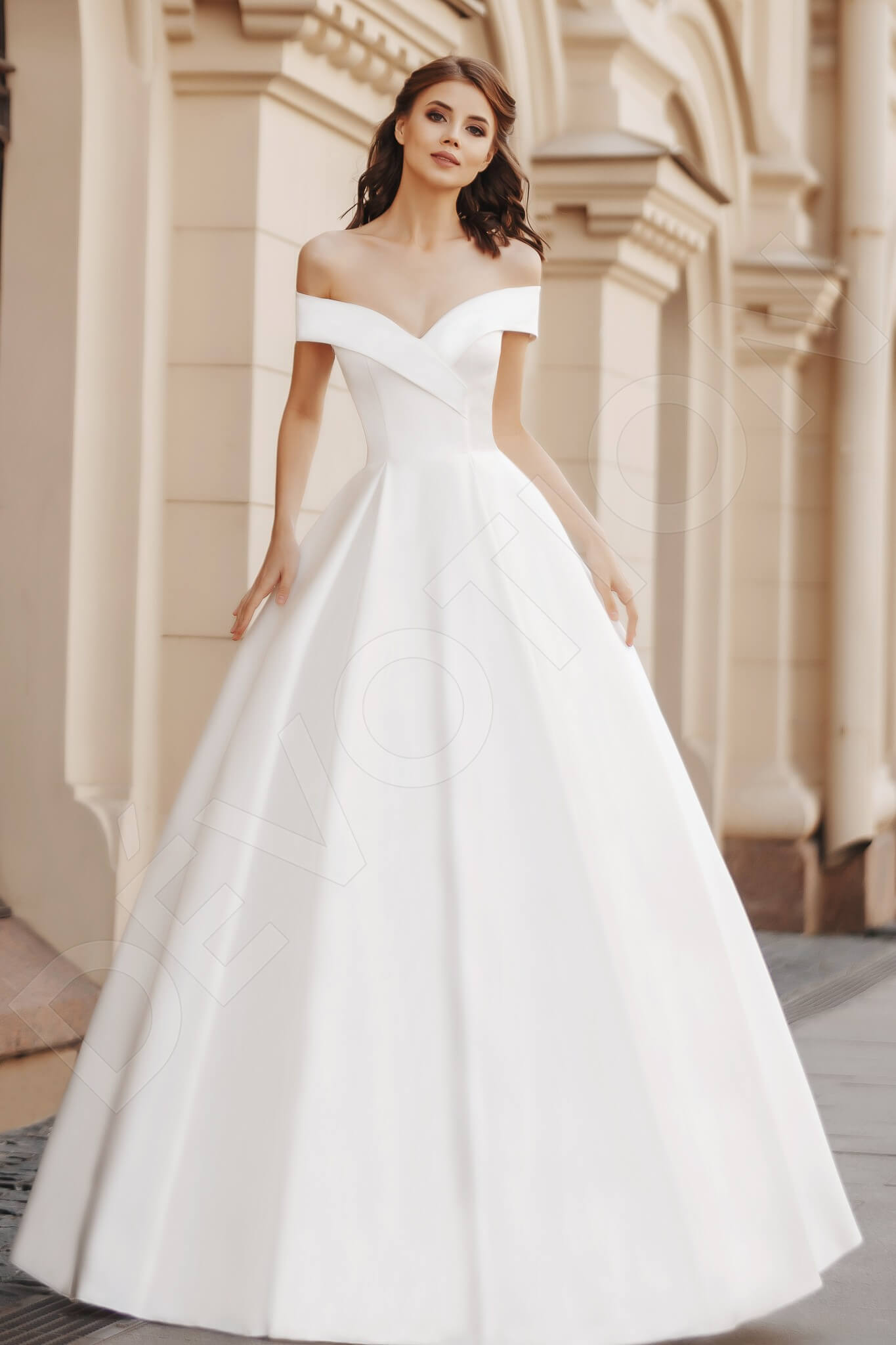 Beatris Princess/Ball Gown Off-shoulder/Drop shoulders Ivory Wedding dress