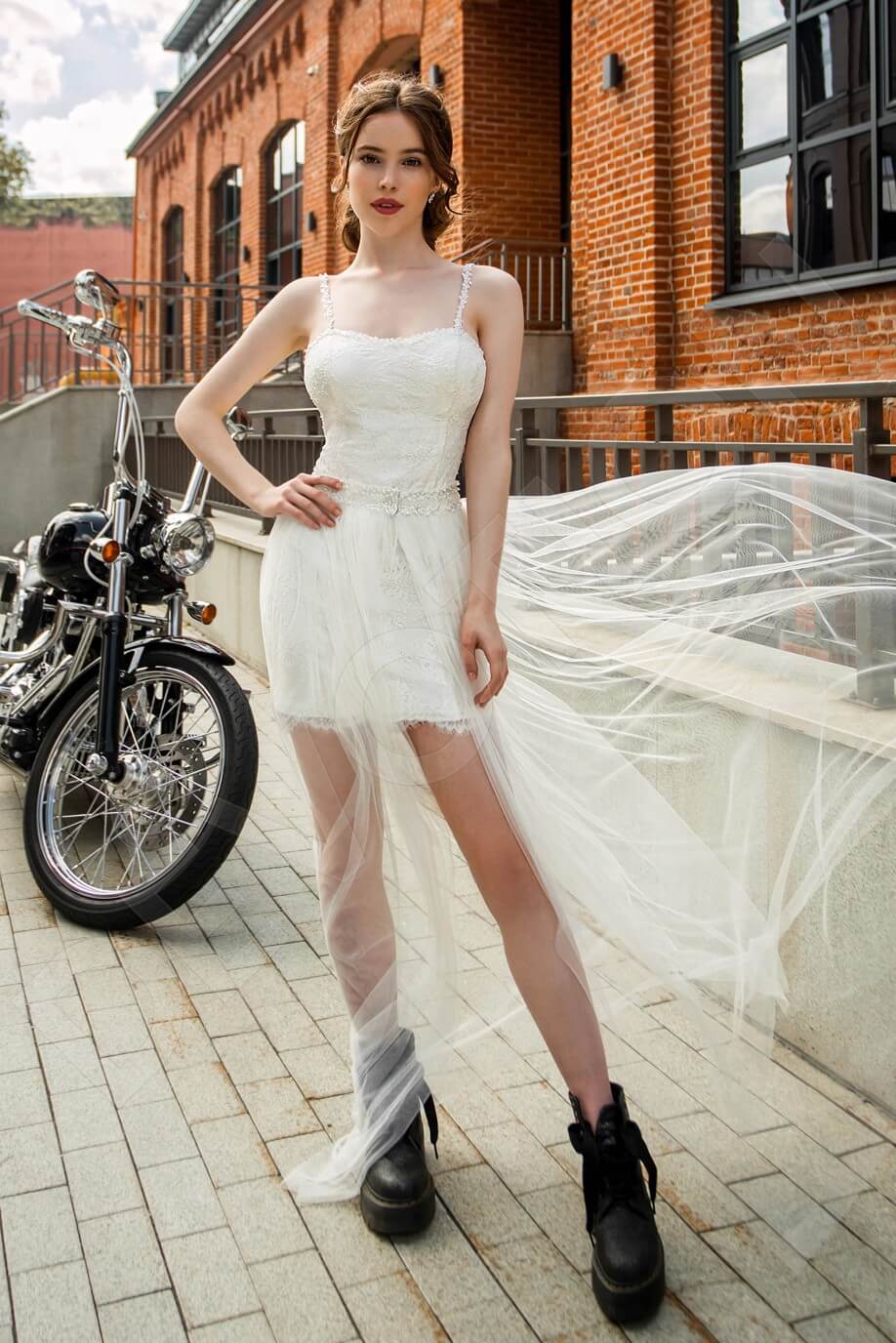 Taenya A-line Semi-Sweetheart Ivory Wedding dress