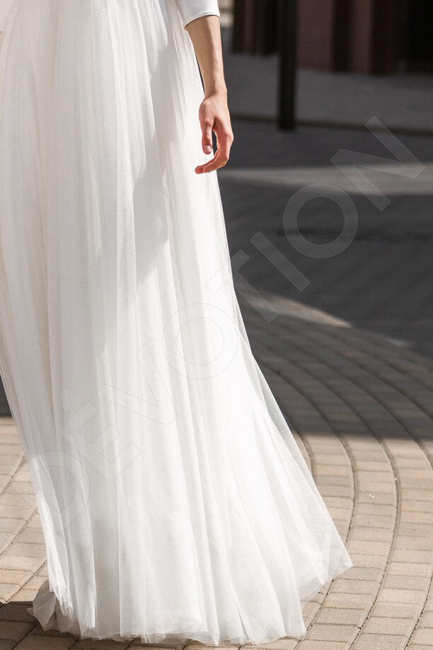 Ryllae A-line V-neck Milk Wedding dress