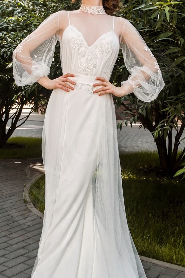 Numees A-line High neck Milk Wedding dress