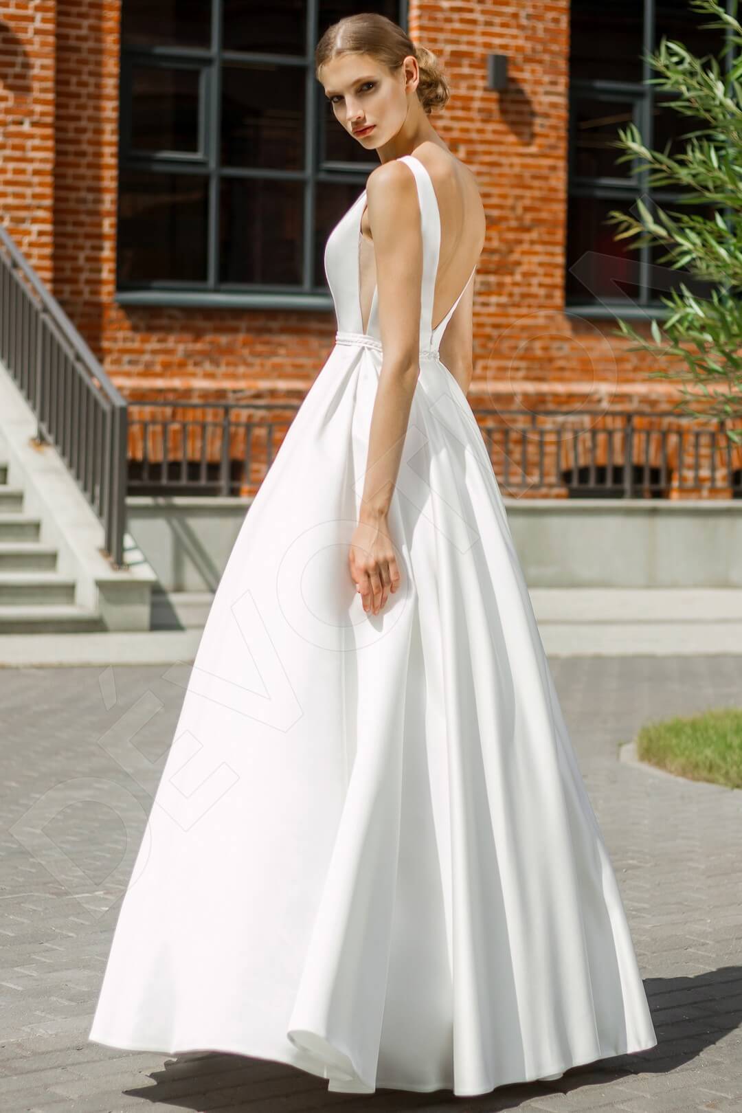 Macawi A-line Illusion Ivory Wedding dress