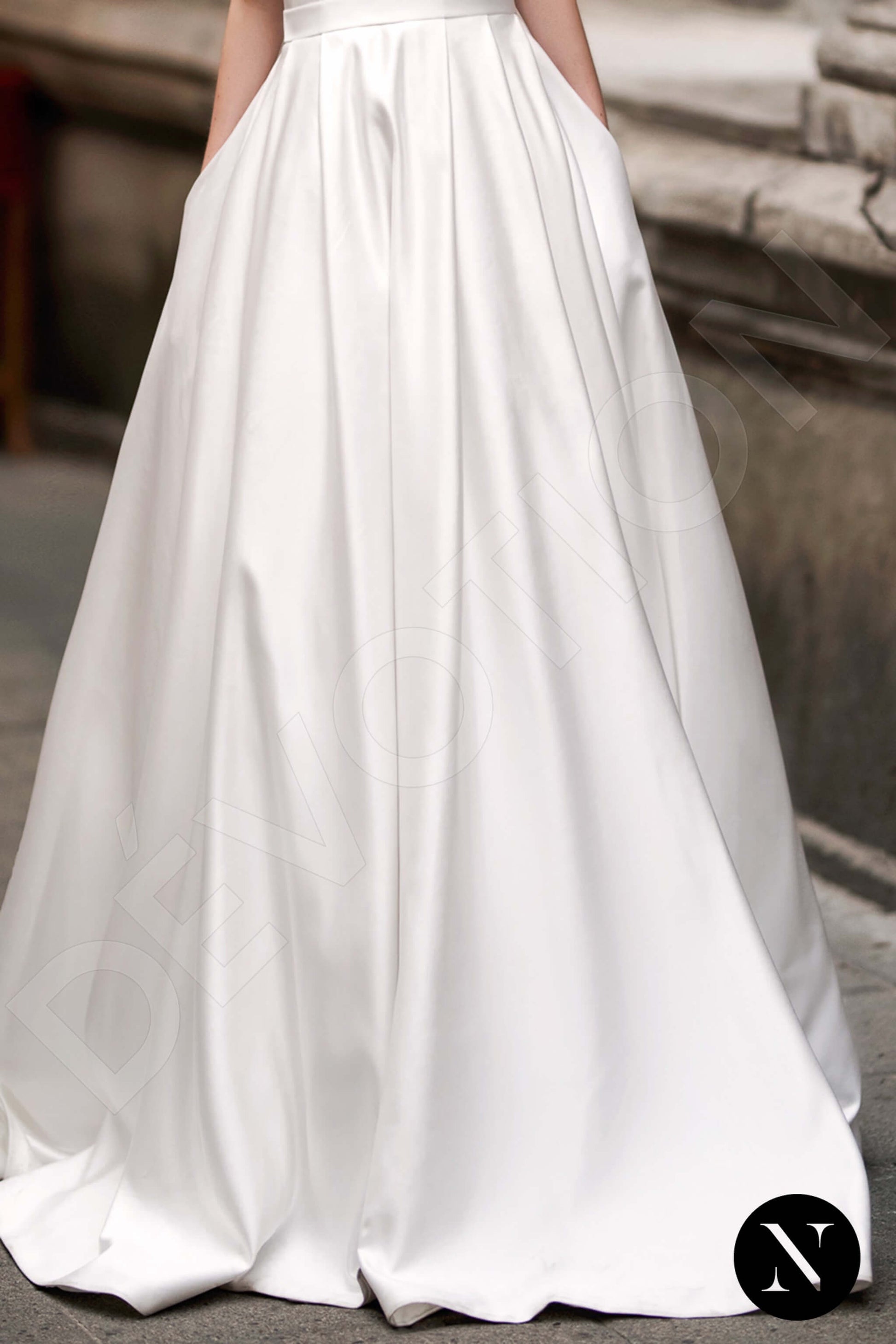 Mareta A-line Boat/Bateau Milk Wedding dress