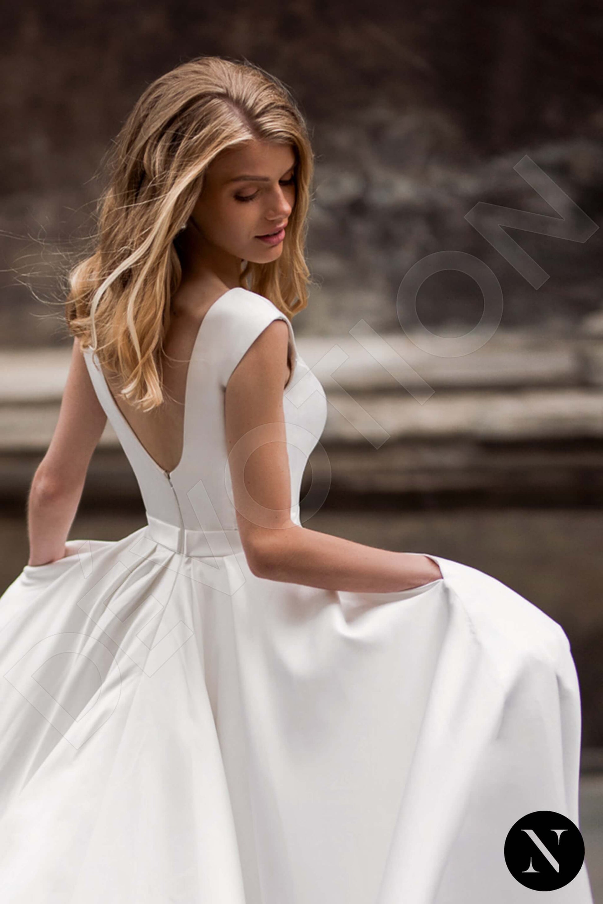 Mareta A-line Boat/Bateau Milk Wedding dress