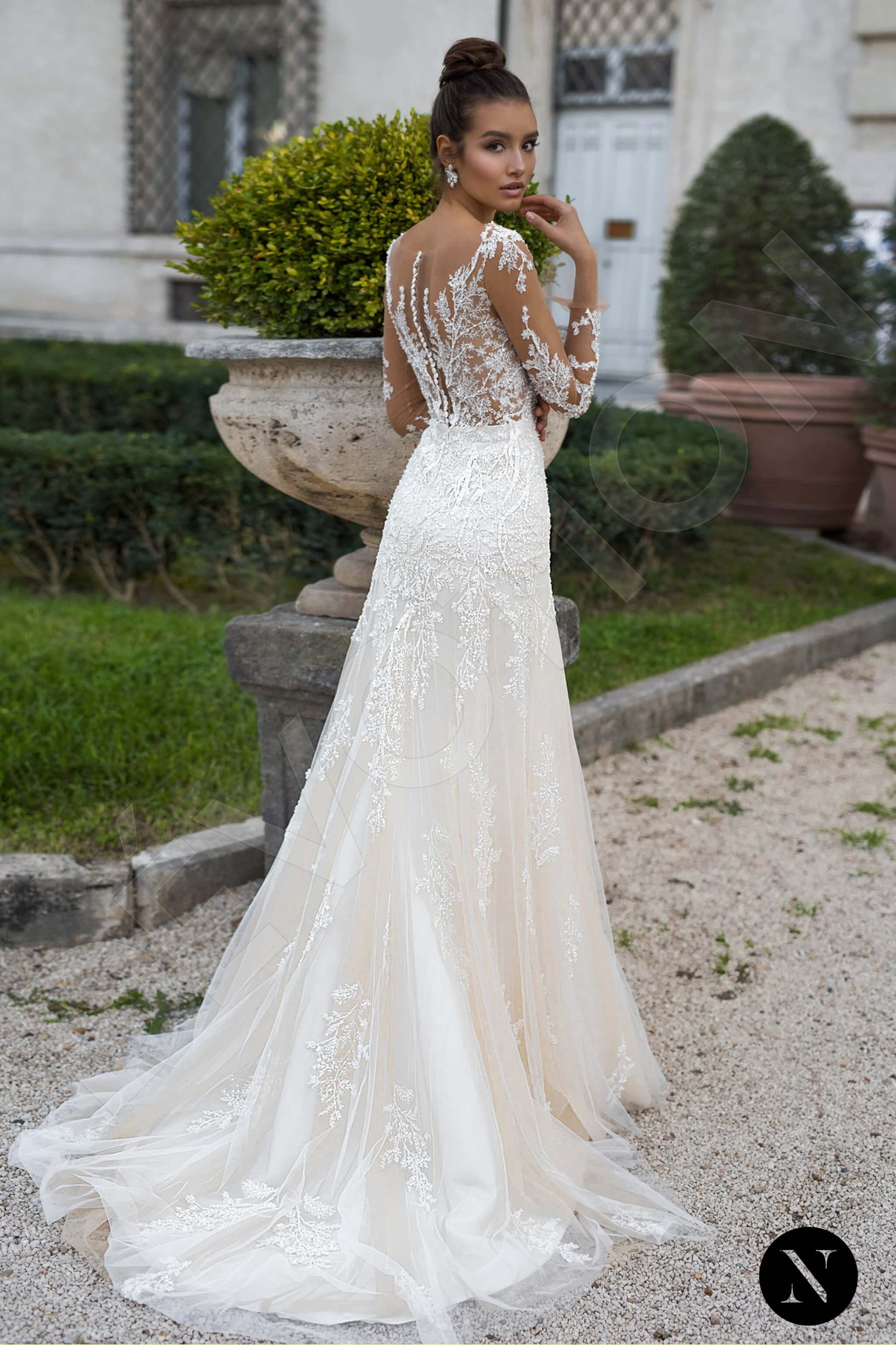 Frittilaria Trumpet/Mermaid Illusion Milk Champagne Wedding dress