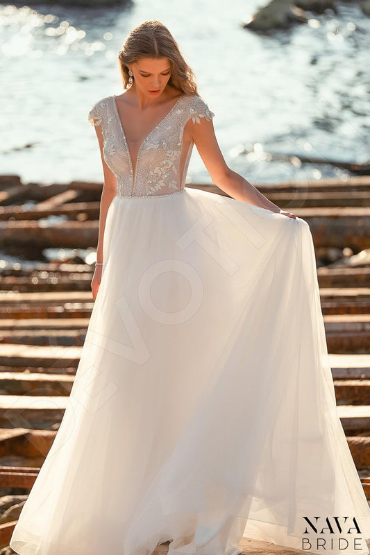 Lunia A-line V-neck Milk Wedding dress