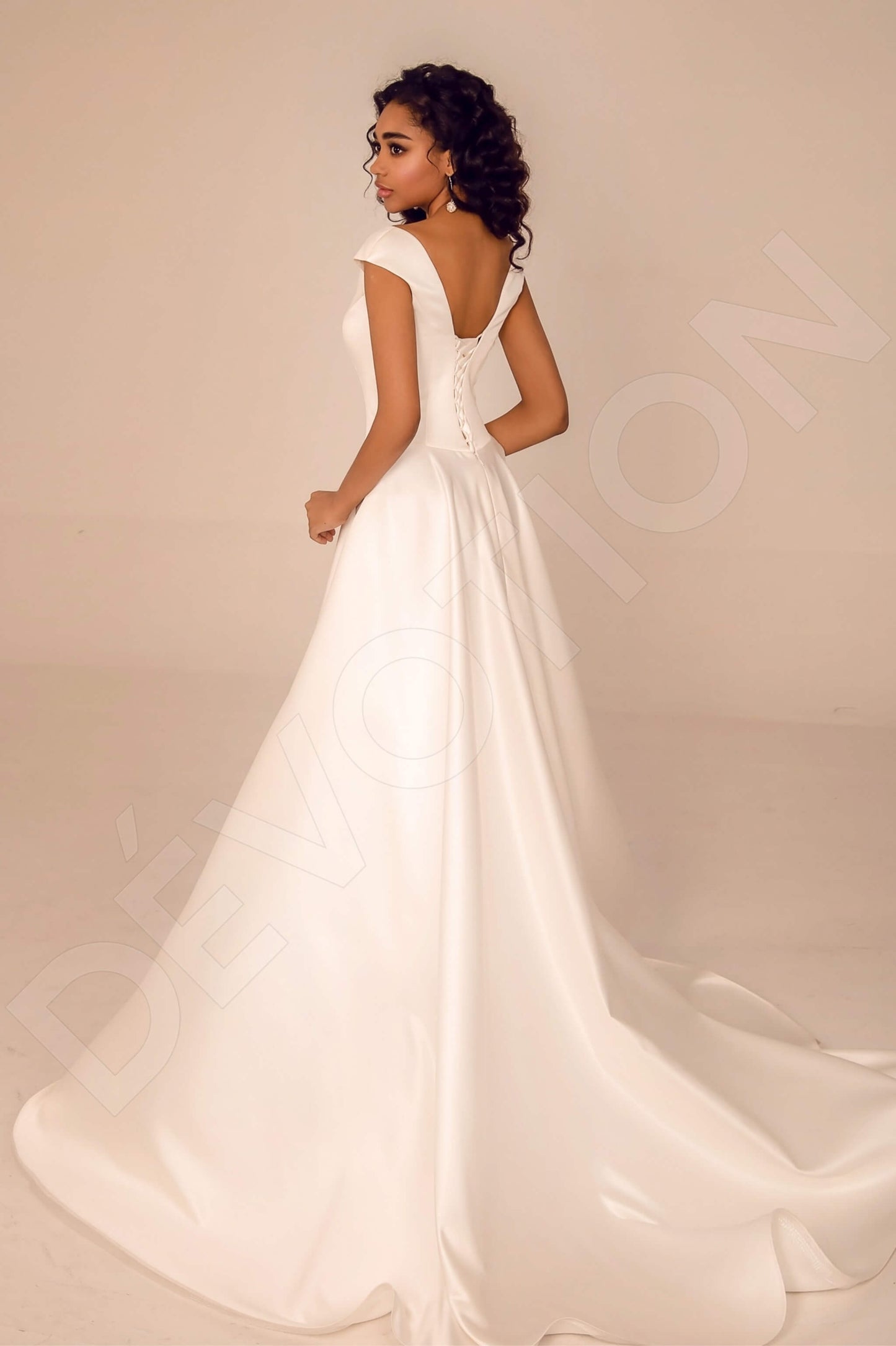 Halo Open back A-line Short/ Cap sleeve Wedding Dress Back