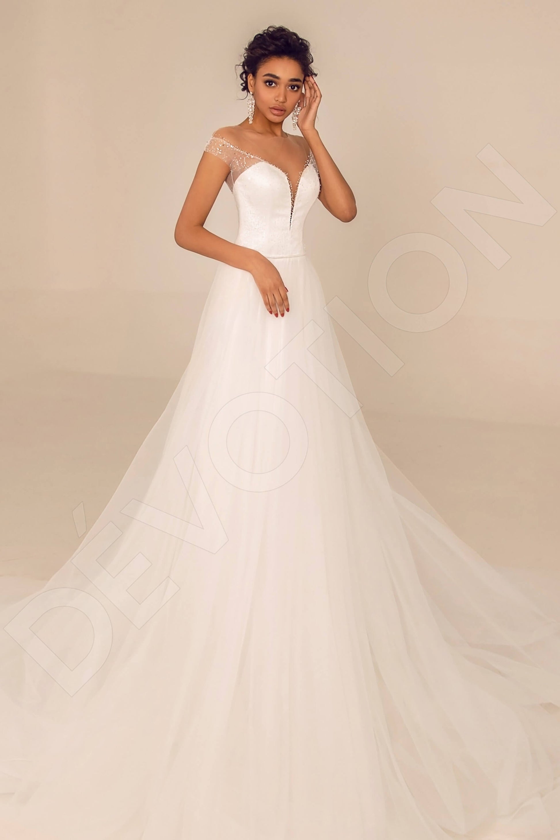 Luz A-line Illusion Ivory Wedding dress