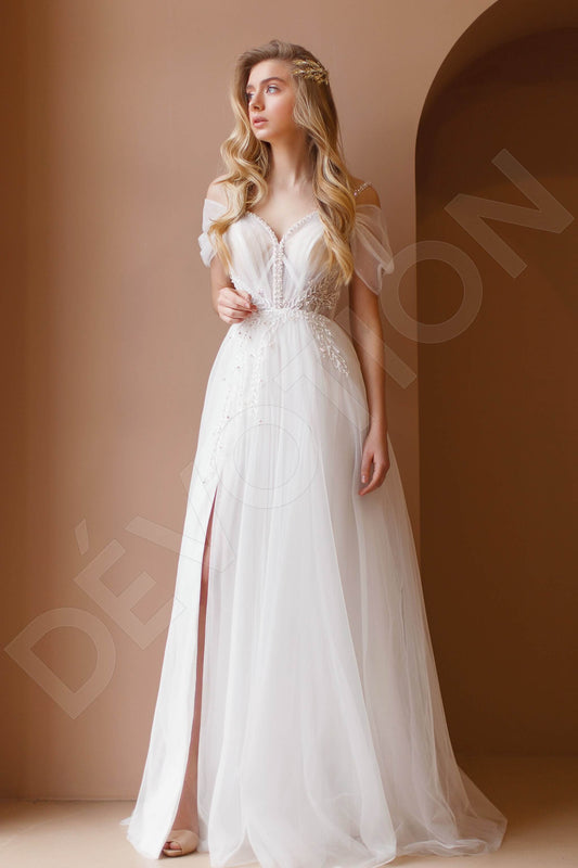 Lavanna A-line V-neck Milk Wedding dress