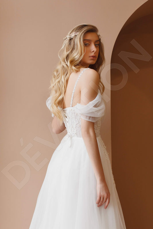 Lavanna A-line V-neck Milk Wedding dress