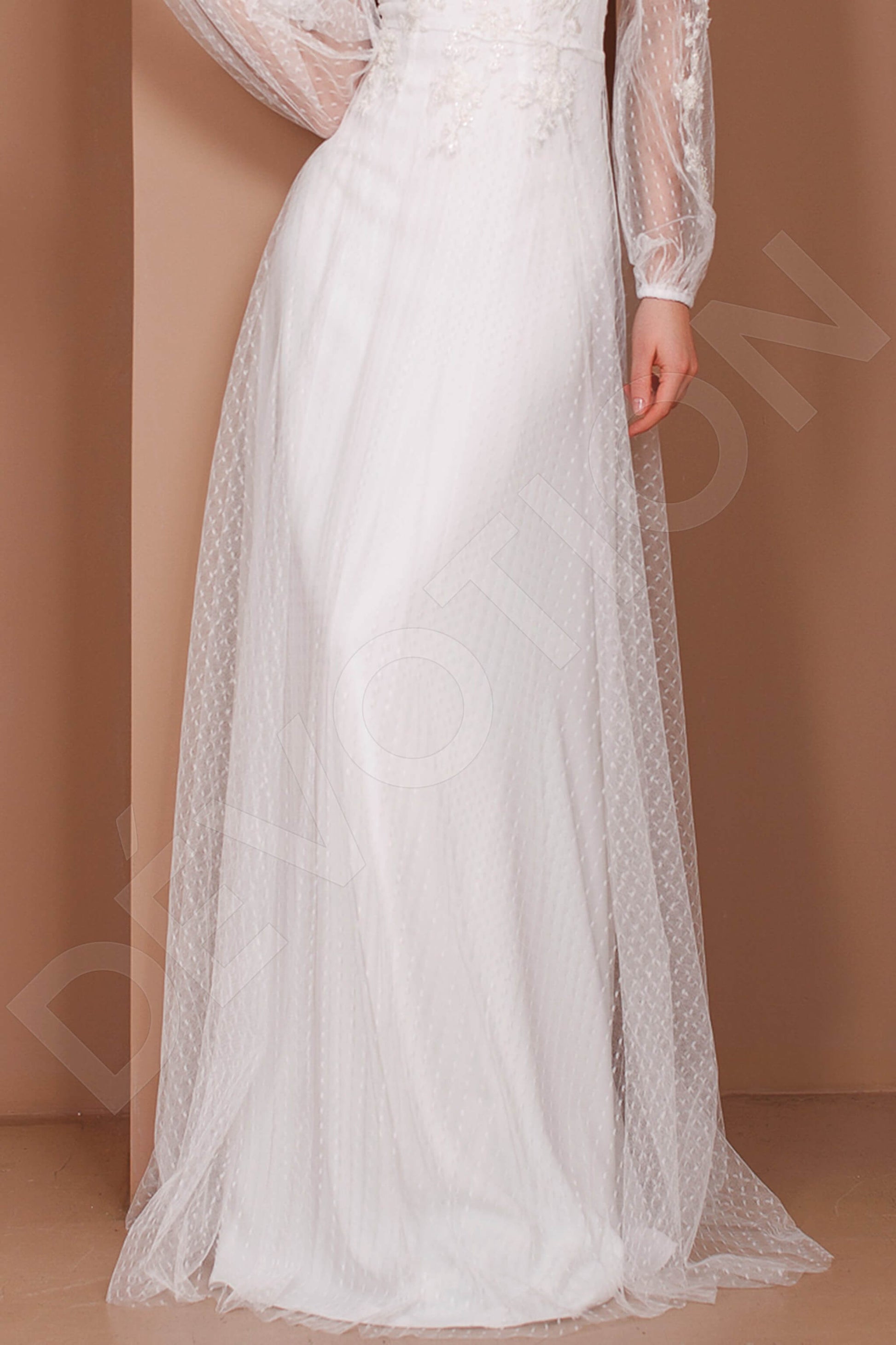 Mariania A-line Halter Milk Wedding dress