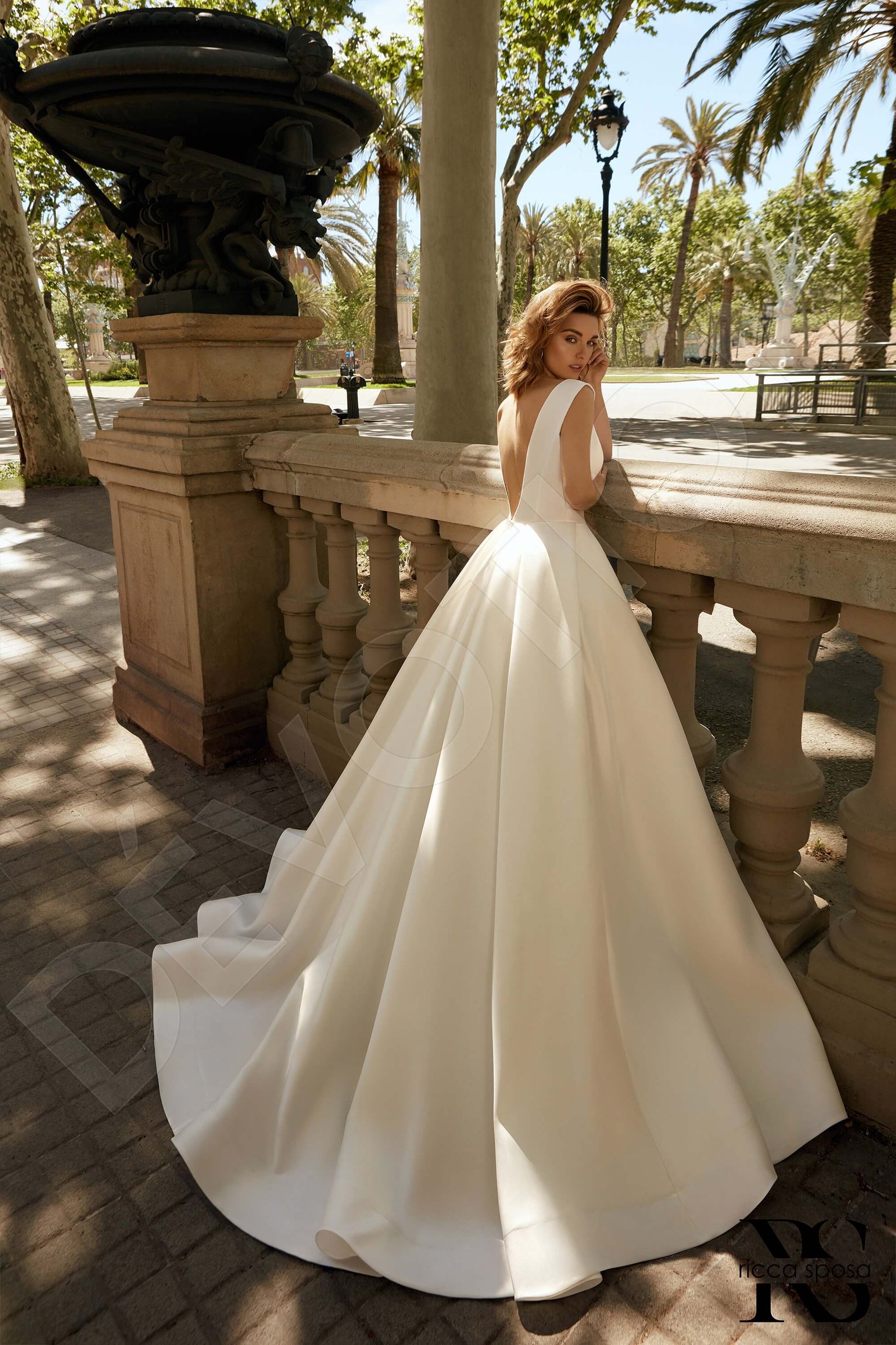 Jazmin A-line Boat/Bateau Ivory Wedding dress