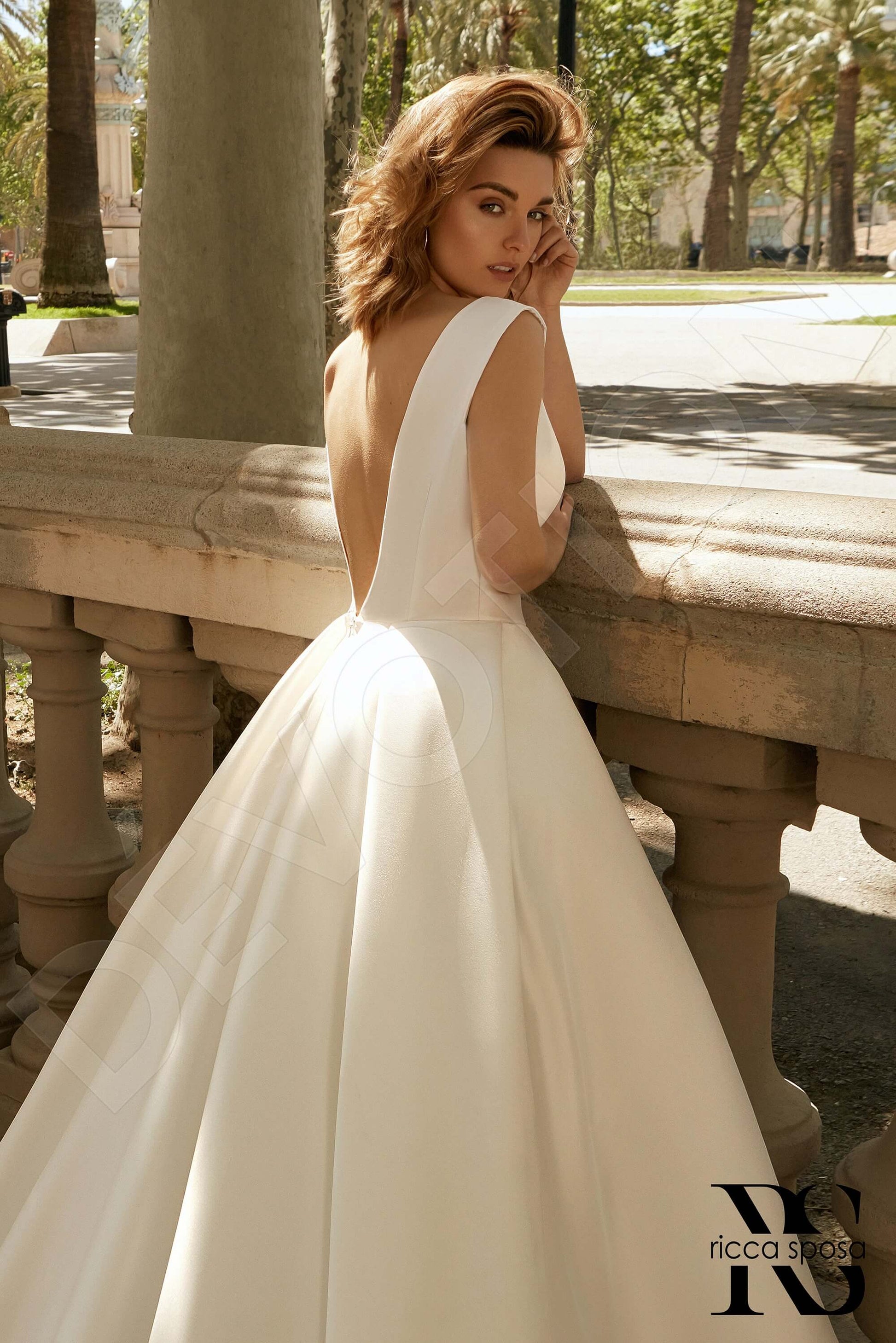 Jazmin A-line Boat/Bateau Ivory Wedding dress