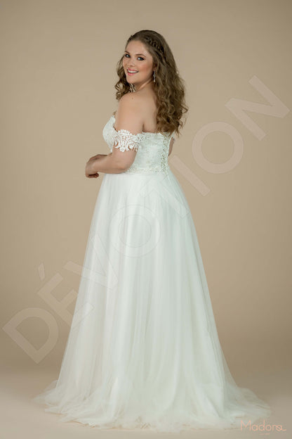 Begonna Open back A-line Straps Wedding Dress Back