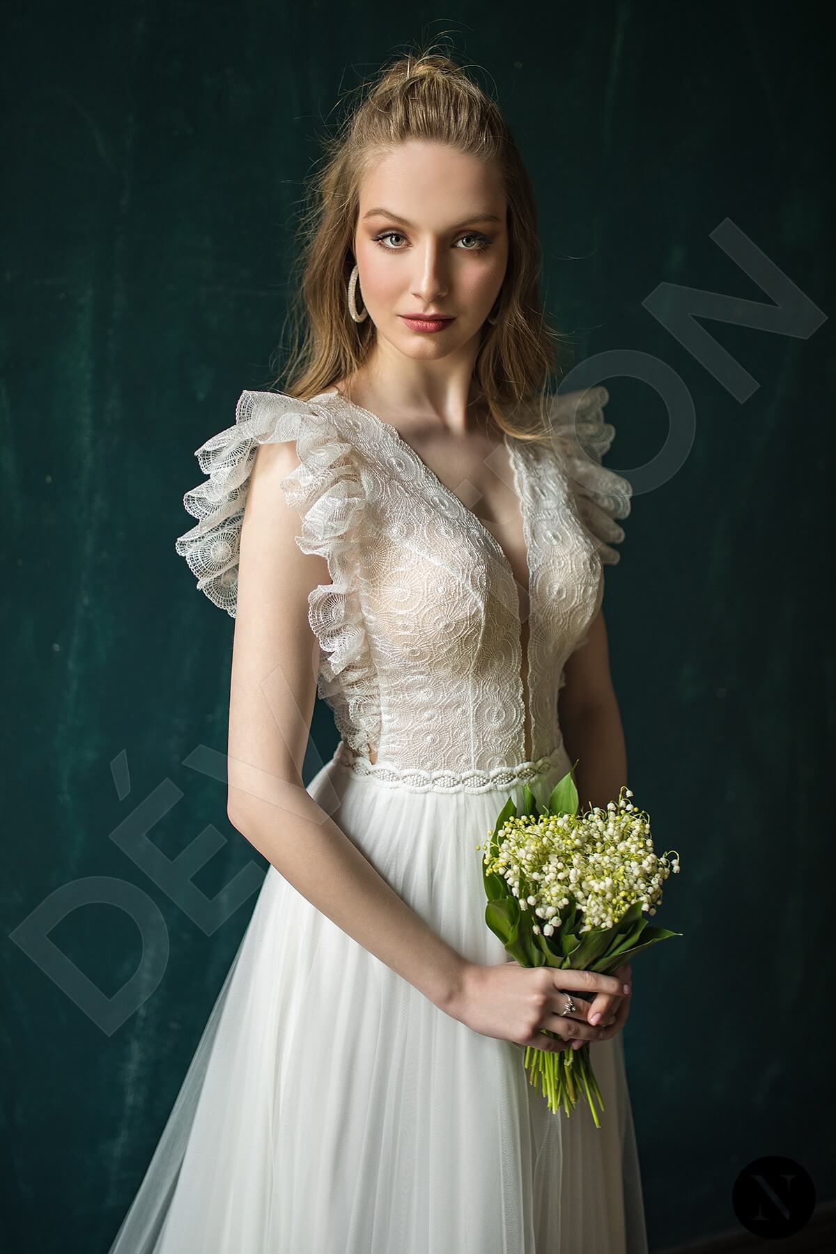 Stelia A-line V-neck Milk Wedding dress