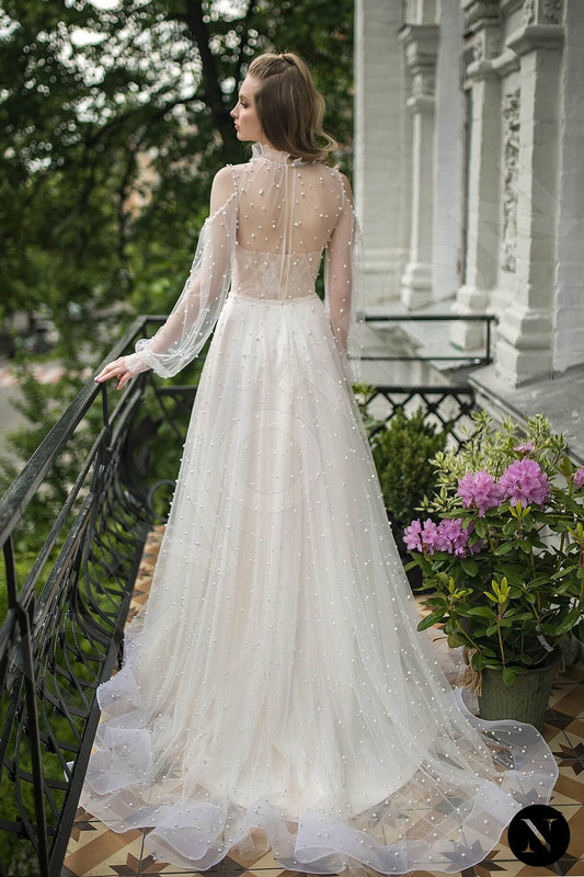 Adelyn A-line High neck Lightpeach Milk Wedding dress