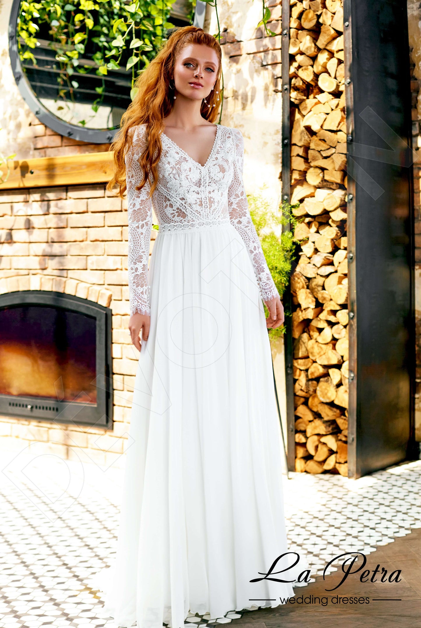 Lizet Open back A-line Long sleeve Wedding Dress Back