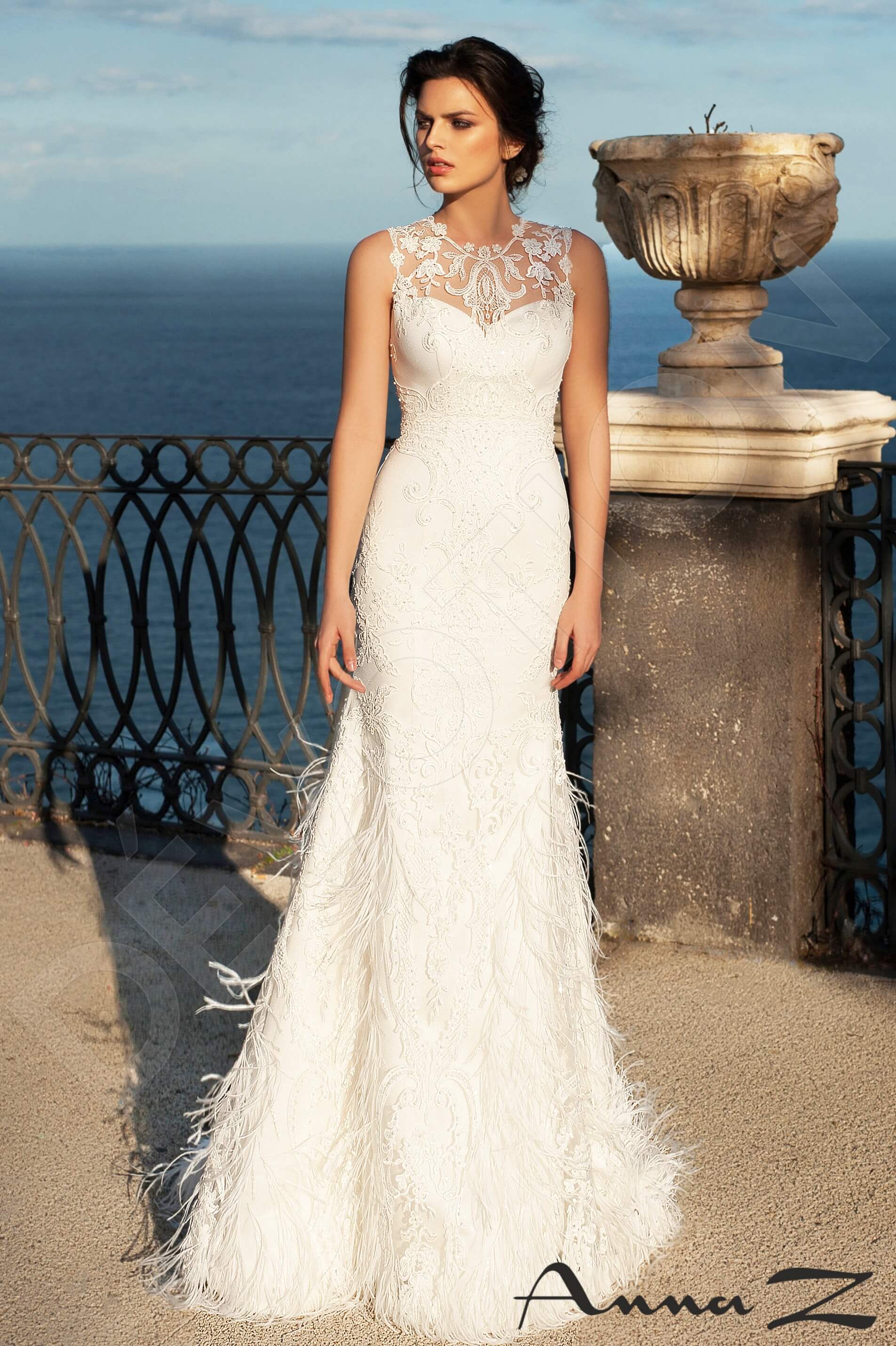 Mavritana Sheath/Column Jewel Ivory Wedding dress