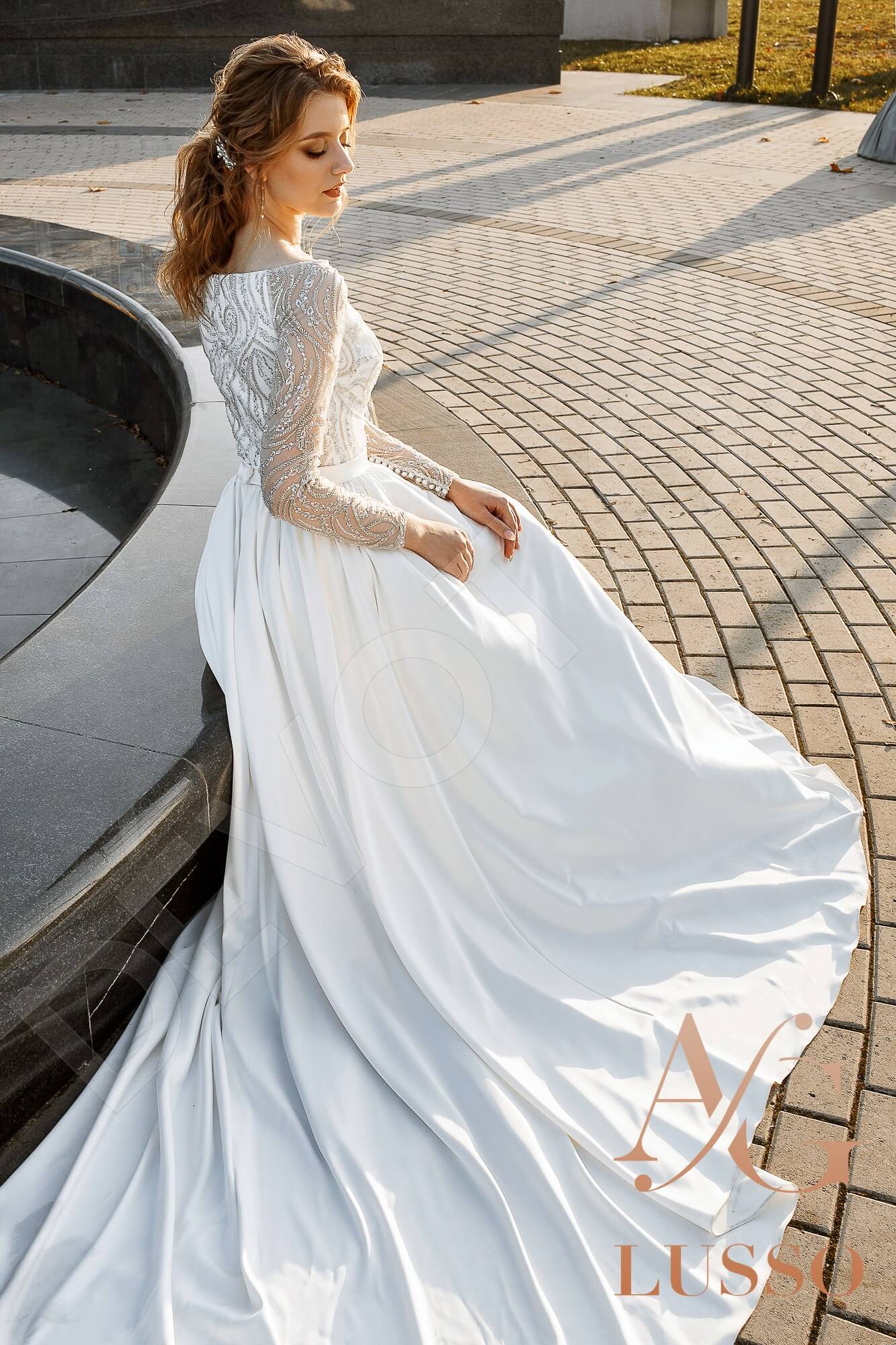 Brillance A-line Boat/Bateau Lightivory Wedding dress