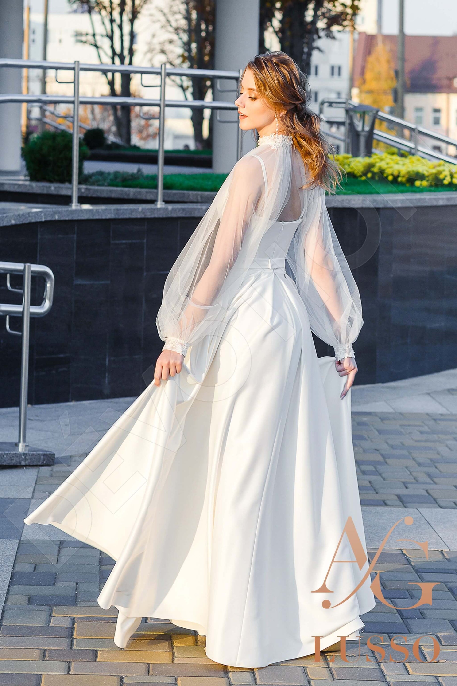 Sali A-line V-neck LightMilk Wedding dress