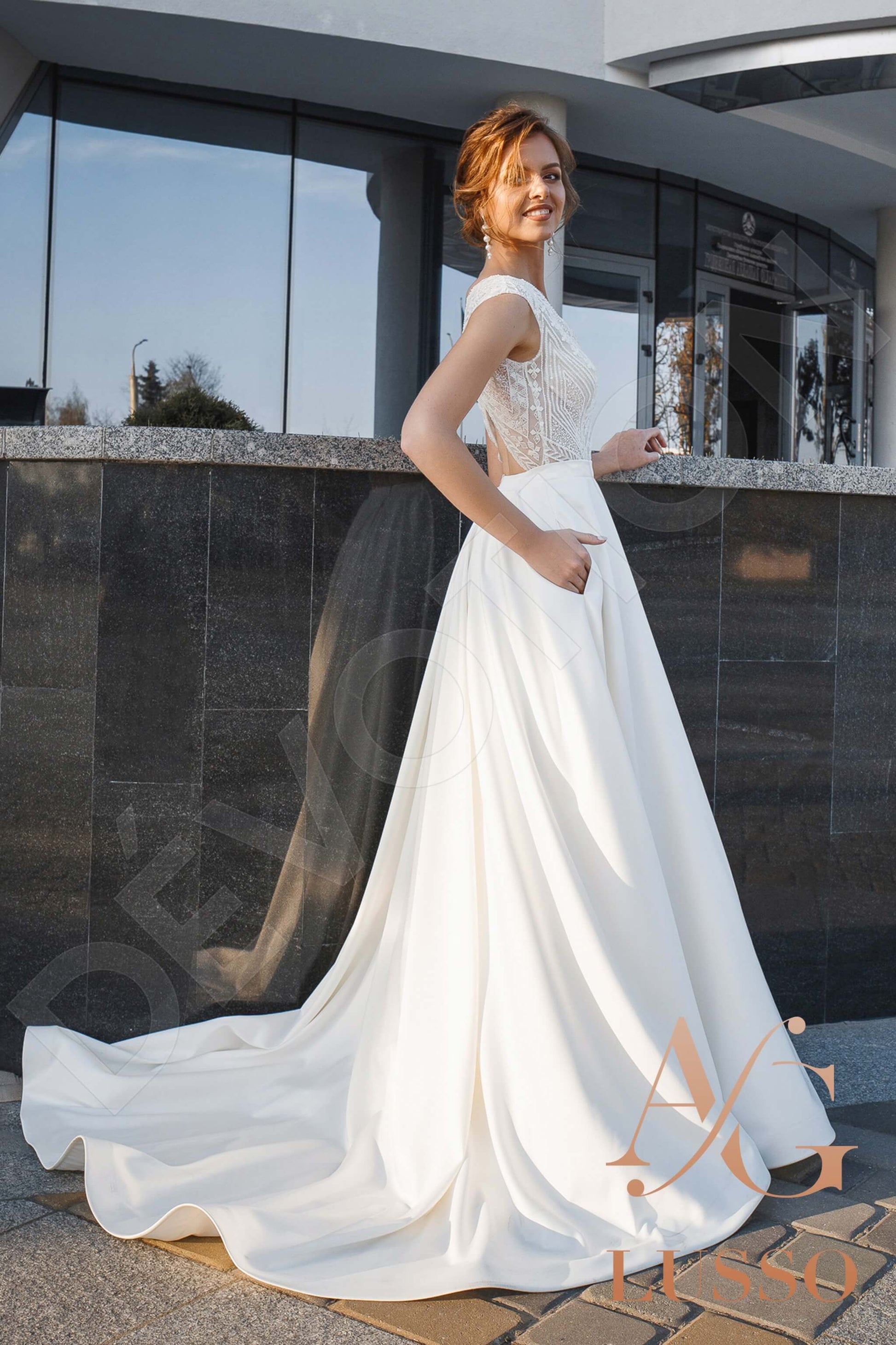 Tabitha A-line V-neck LightMilk Wedding dress