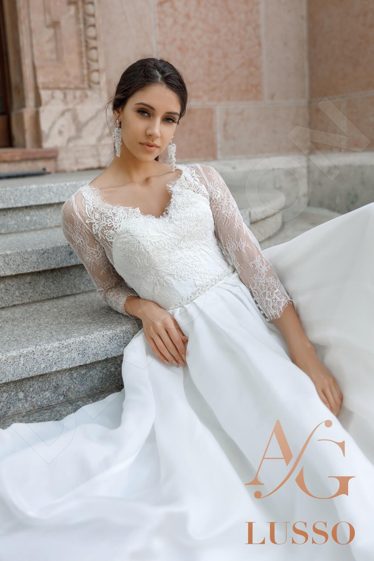 Alohi A-line V-neck Ivory Wedding dress