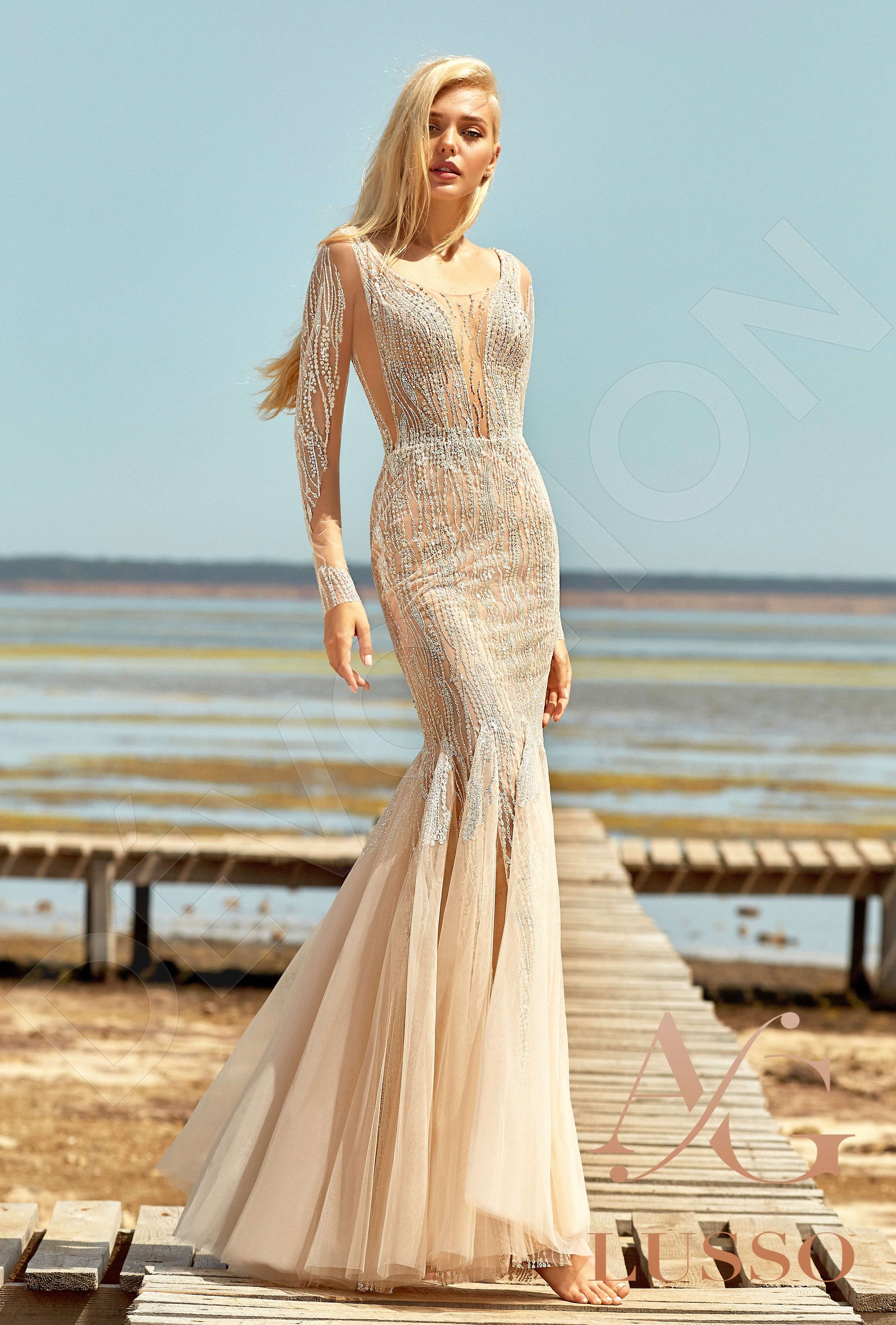 Cheryl Trumpet/Mermaid Scoop Caramel Wedding dress