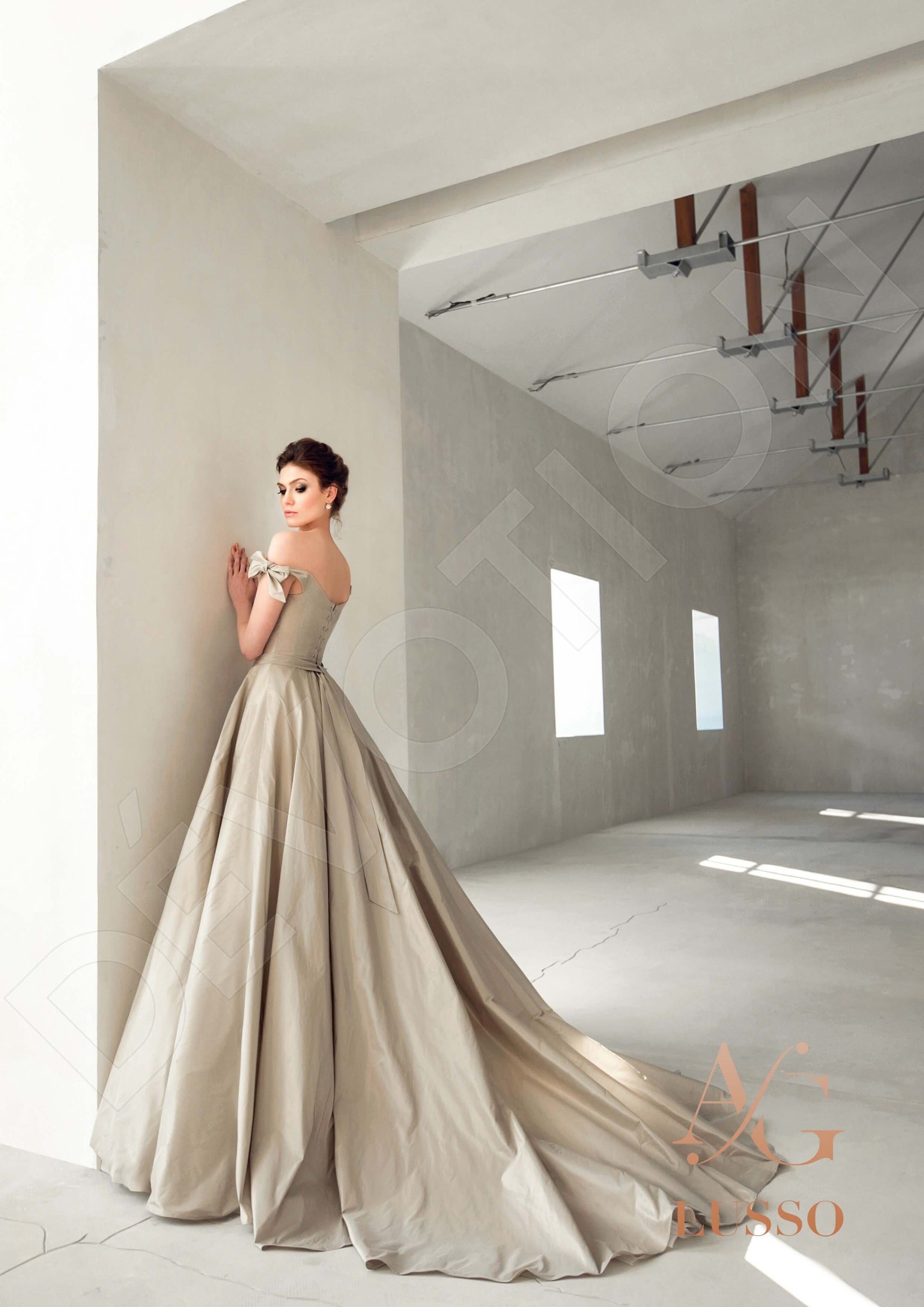 Shelby A-line Off-shoulder/Drop shoulders Gray Wedding dress