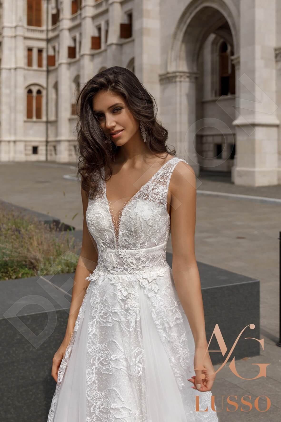 Lysia Lace up back A-line Sleeveless Wedding Dress 3