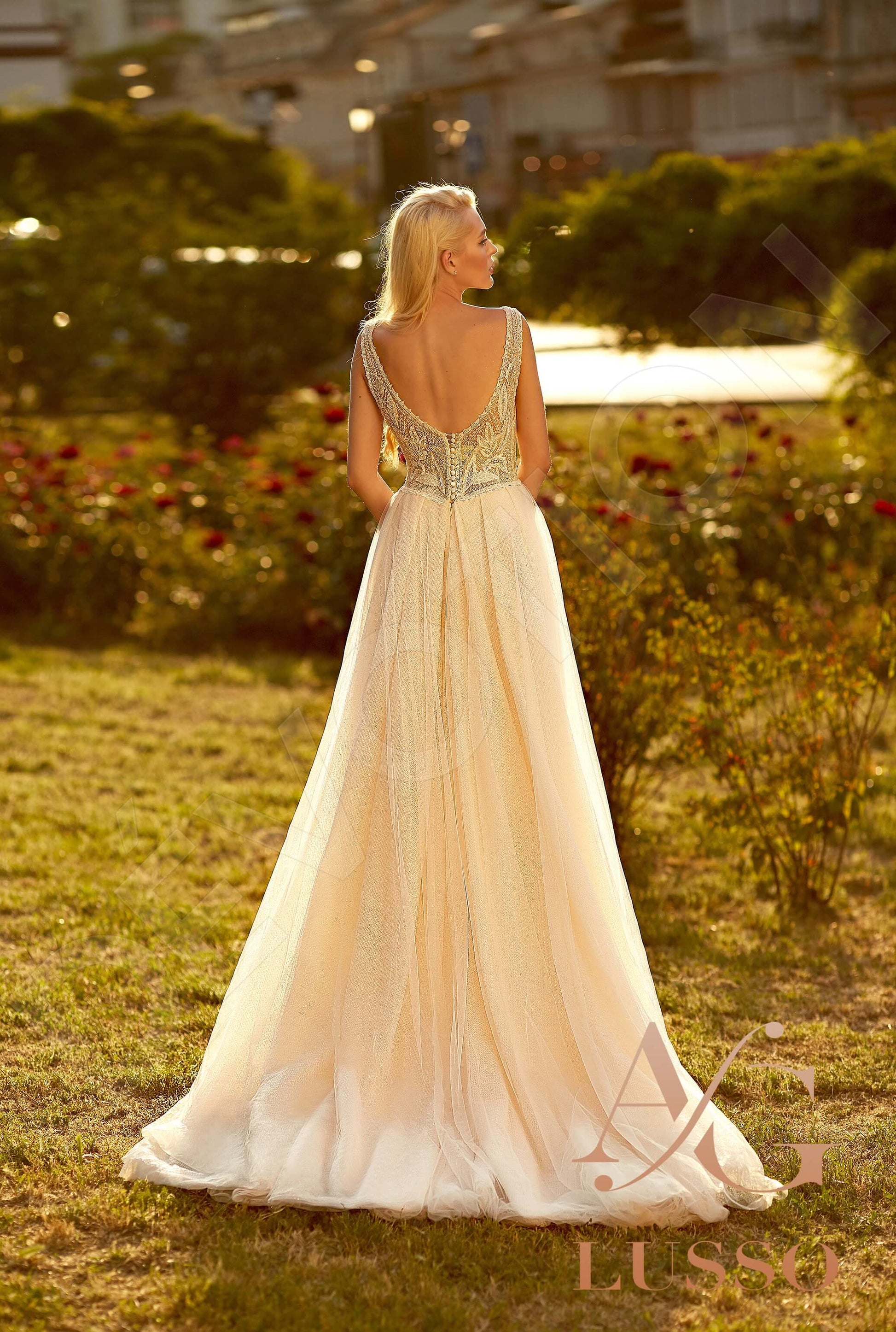 Ollanta A-line Illusion Caramel Wedding dress