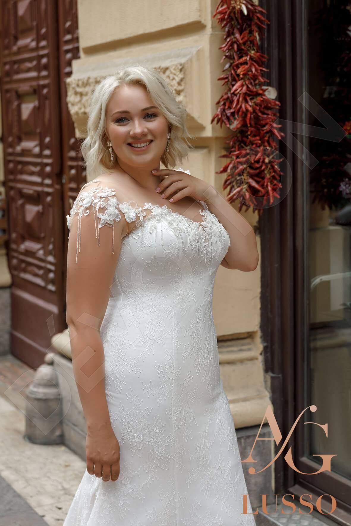 Castel Trumpet/Mermaid Illusion Ivory Wedding dress