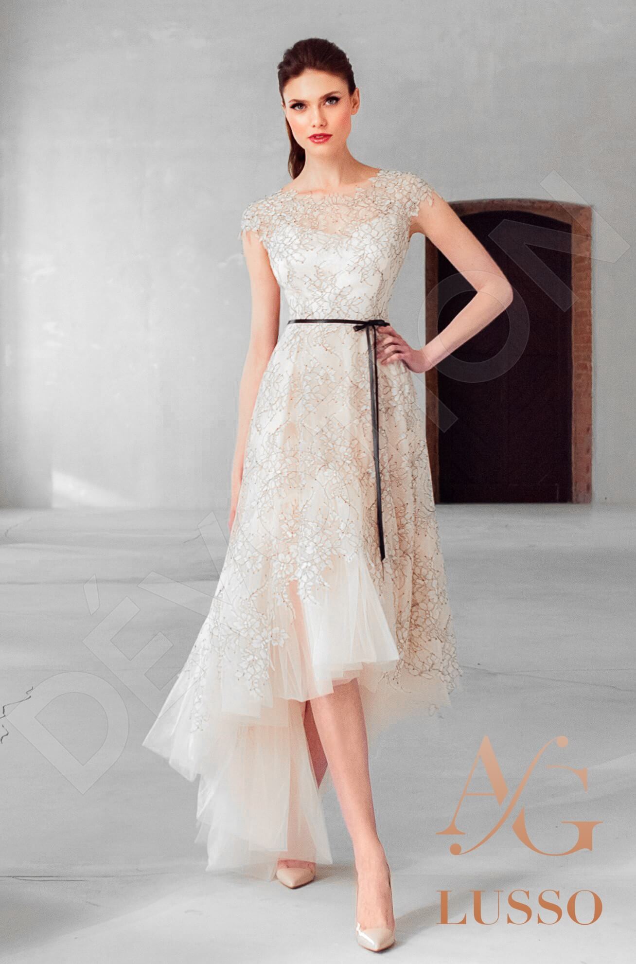 Cillie A-line Boat/Bateau Champagne Black Wedding dress