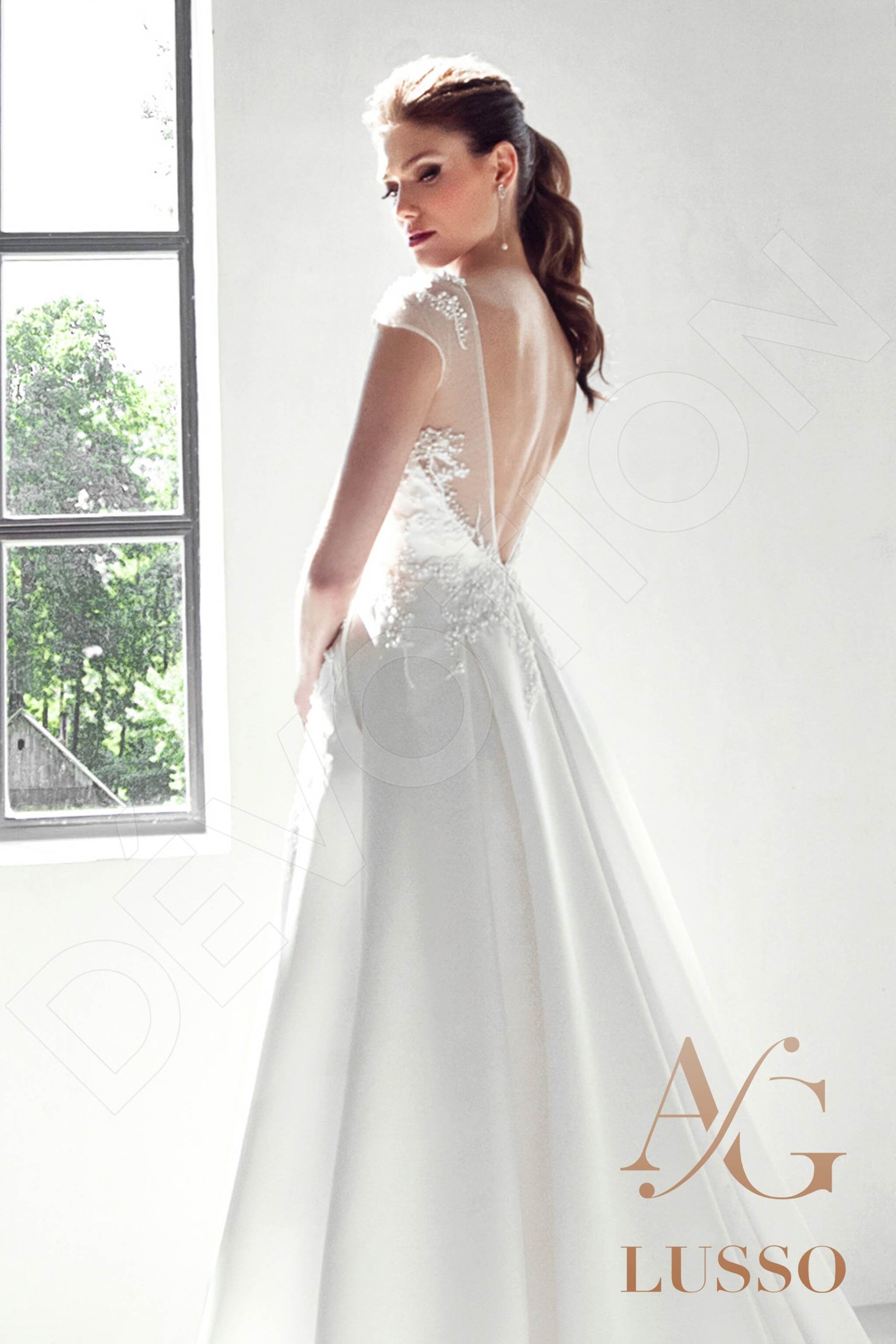 Samie A-line Boat/Bateau Darkivory Wedding dress