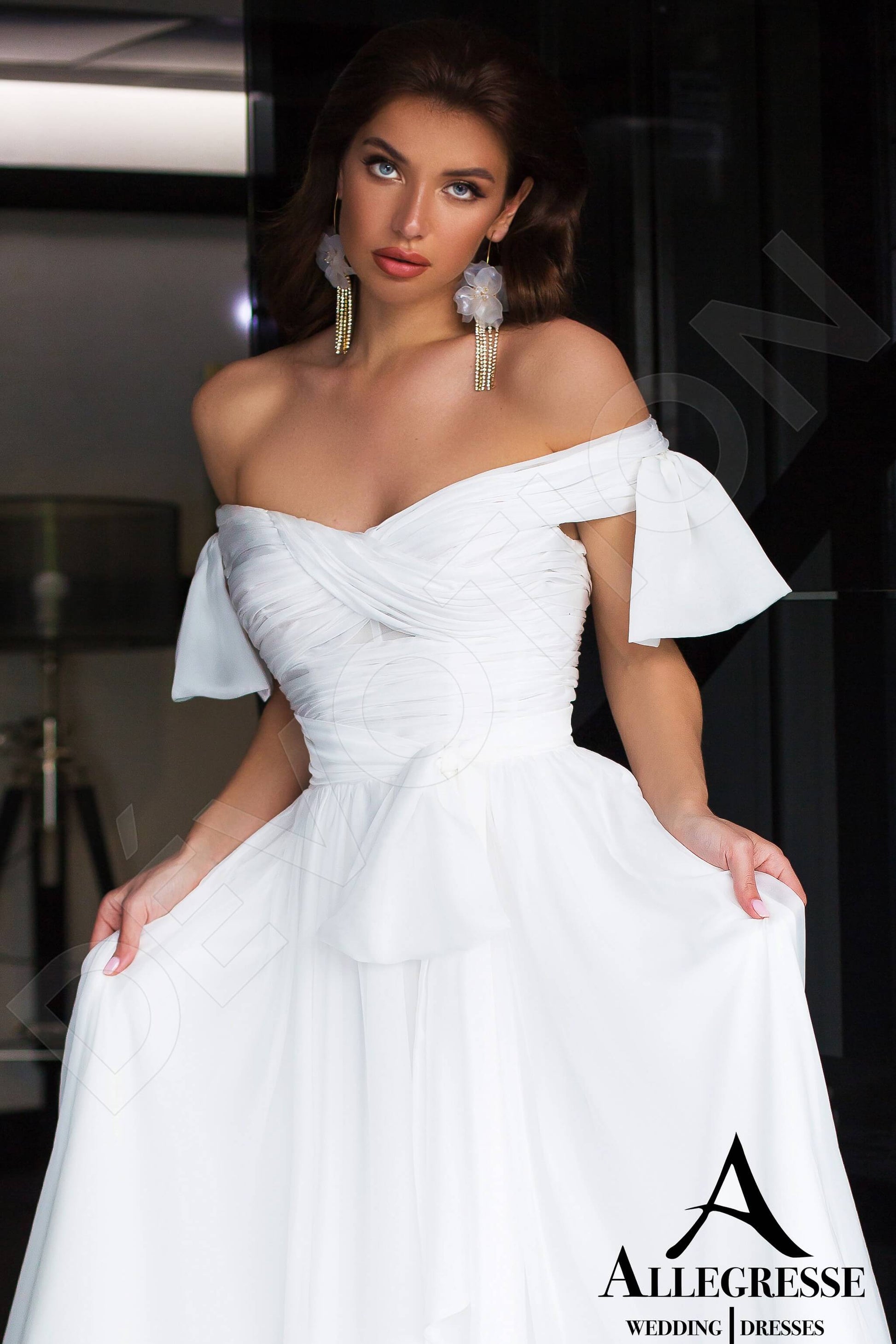 Kitness A-line Off-shoulder/Drop shoulders Milk Cappuccino Wedding dress