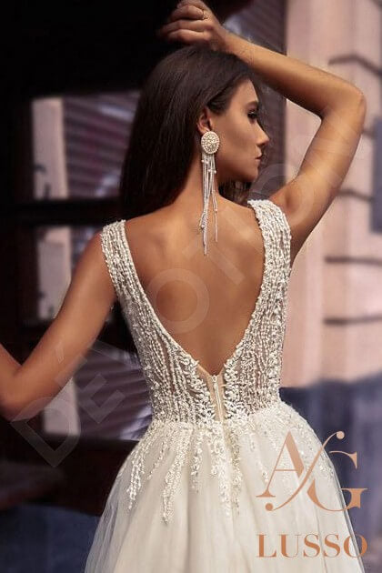 Unnea Open back A-line Straps Wedding Dress 5