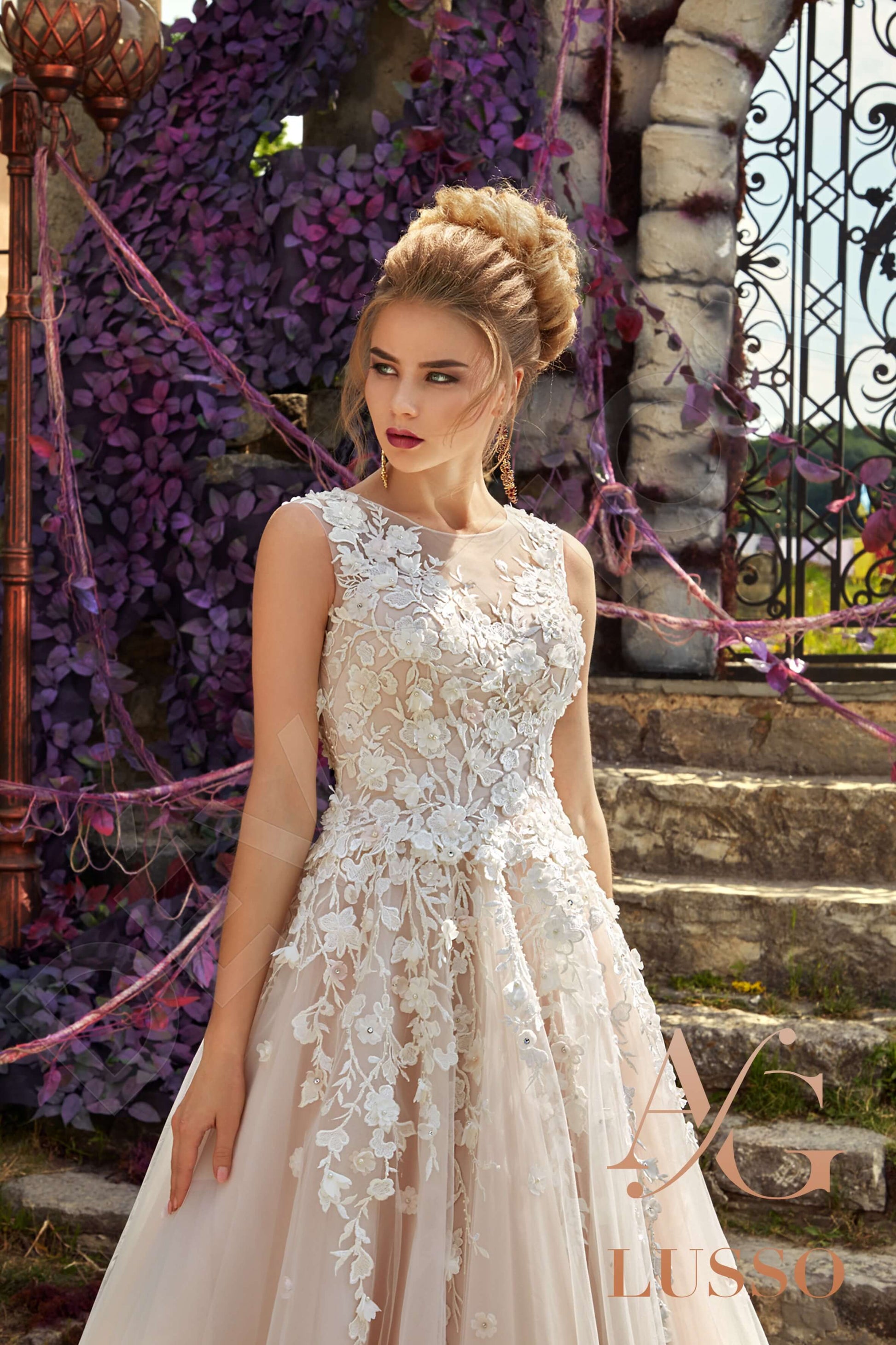 Olly A-line Boat/Bateau Powder Wedding dress