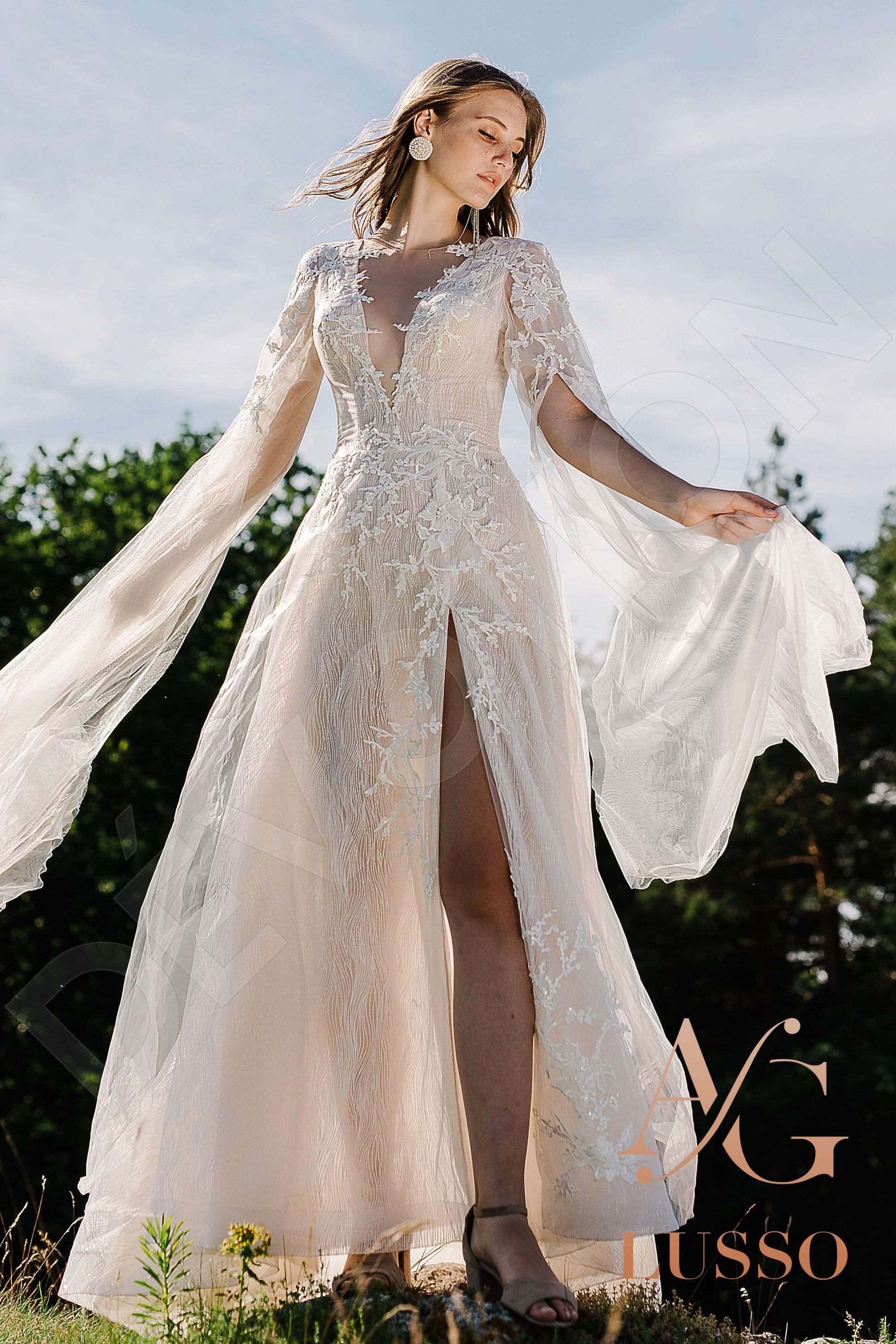 Bisa A-line Illusion Ivory Wedding dress