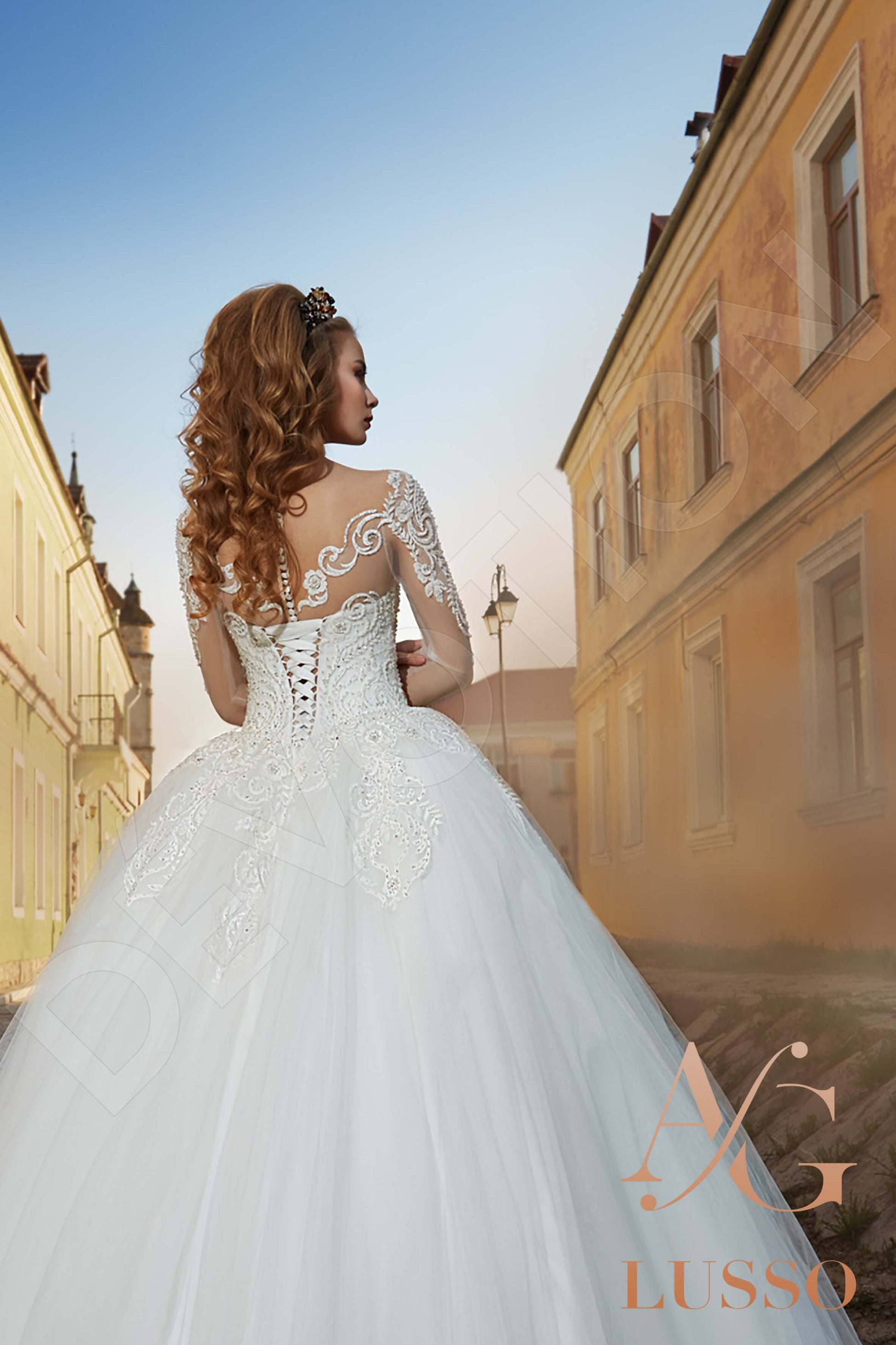 Janette Princess/Ball Gown Illusion White Wedding dress