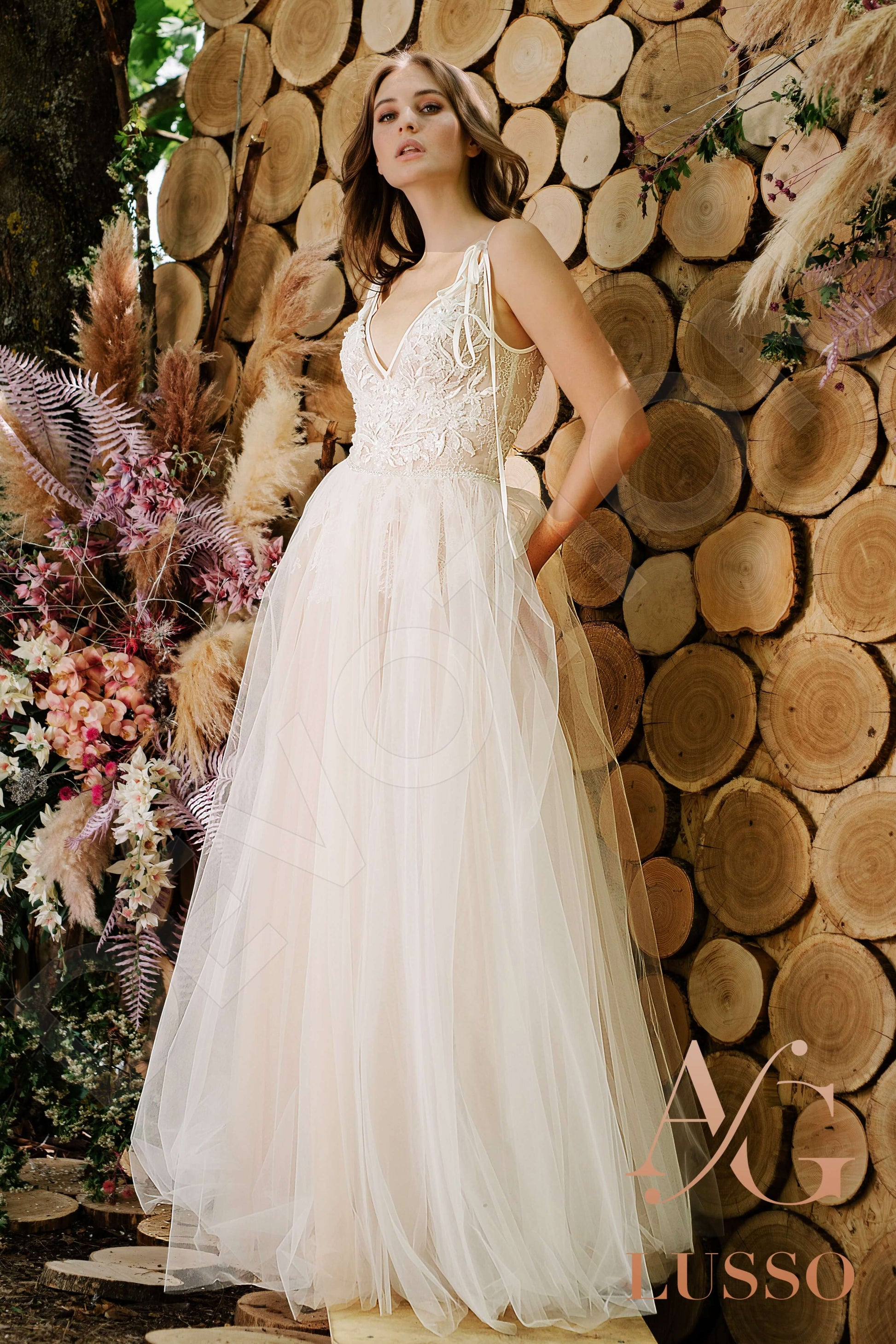 Bala A-line V-neck Ivory Wedding dress