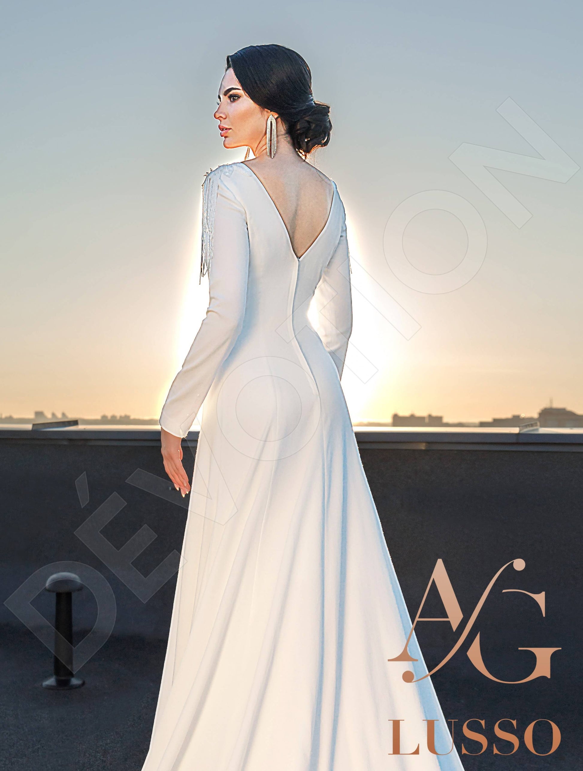 Kiana A-line Illusion Ivory Wedding dress