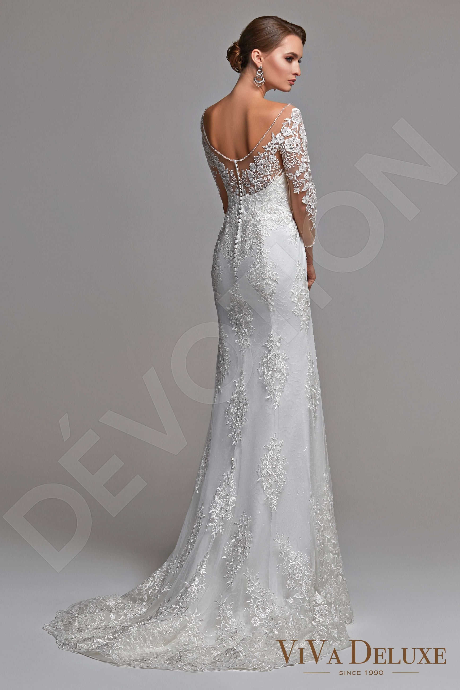 Lilianna Sheath/Column Boat/Bateau Ivory Wedding dress