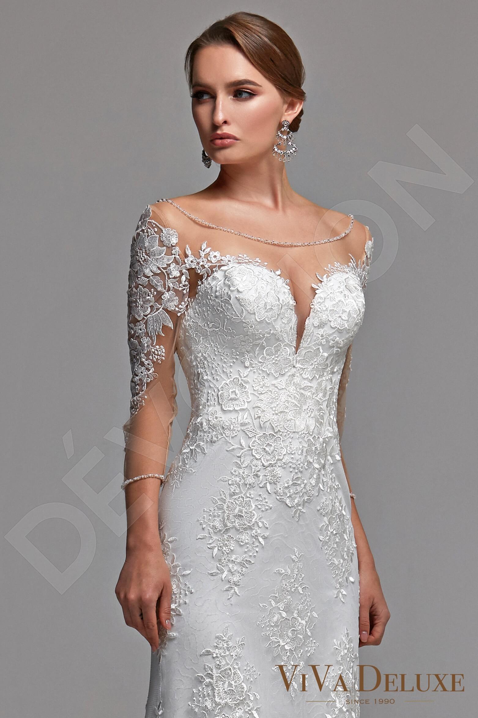 Lilianna Sheath/Column Boat/Bateau Ivory Wedding dress