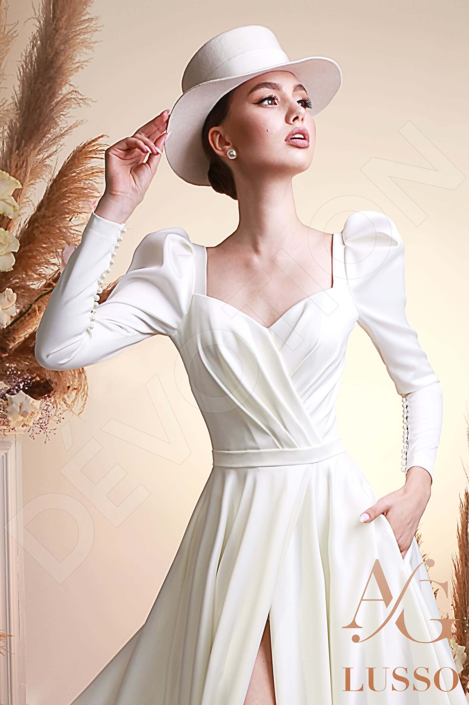 Madisyn A-line V-neck Lightivory Wedding dress