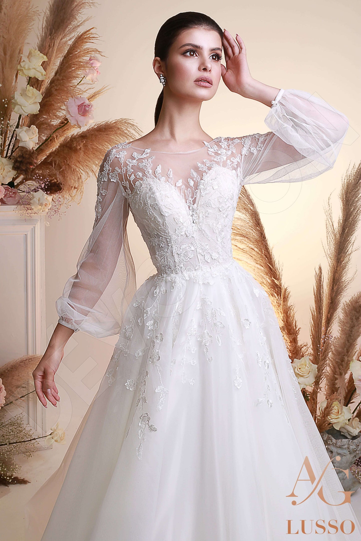 Suri Open back A-line Long sleeve Wedding Dress 2