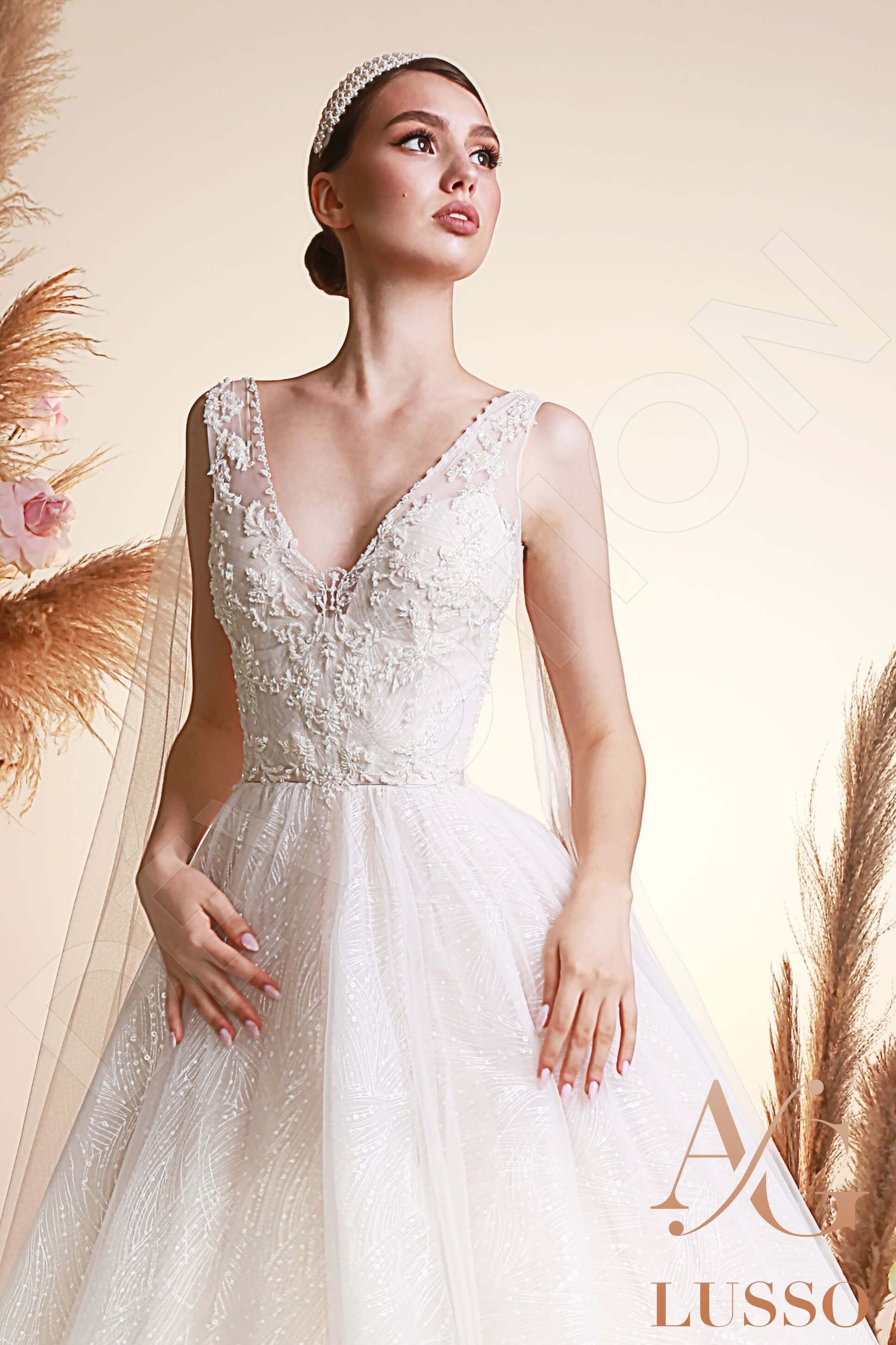 Ziada A-line V-neck Ivory Wedding dress