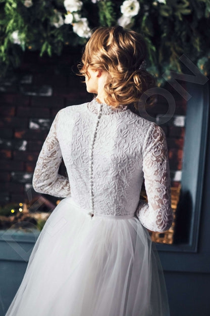 Callie Full back A-line Long sleeve Wedding Dress 3