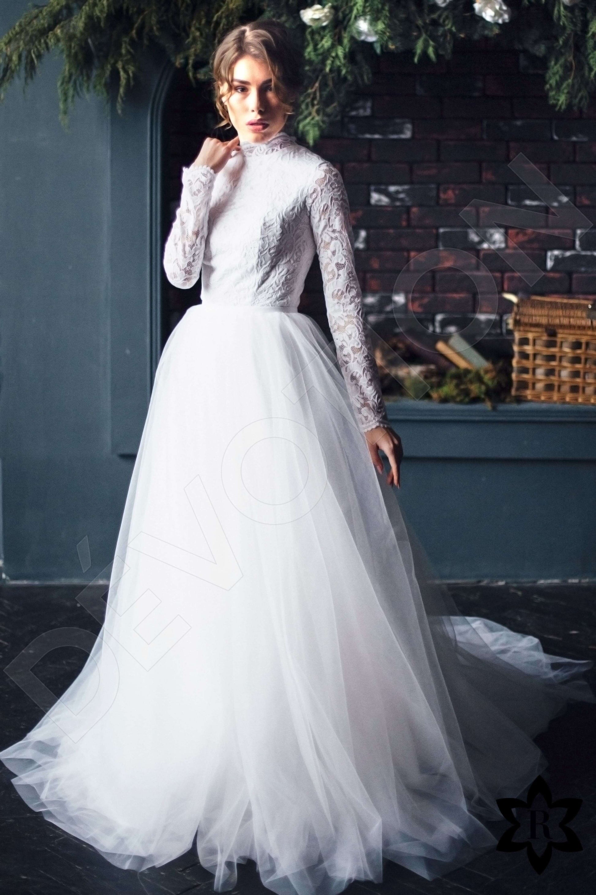 Callie A-line High neck Milk Wedding dress