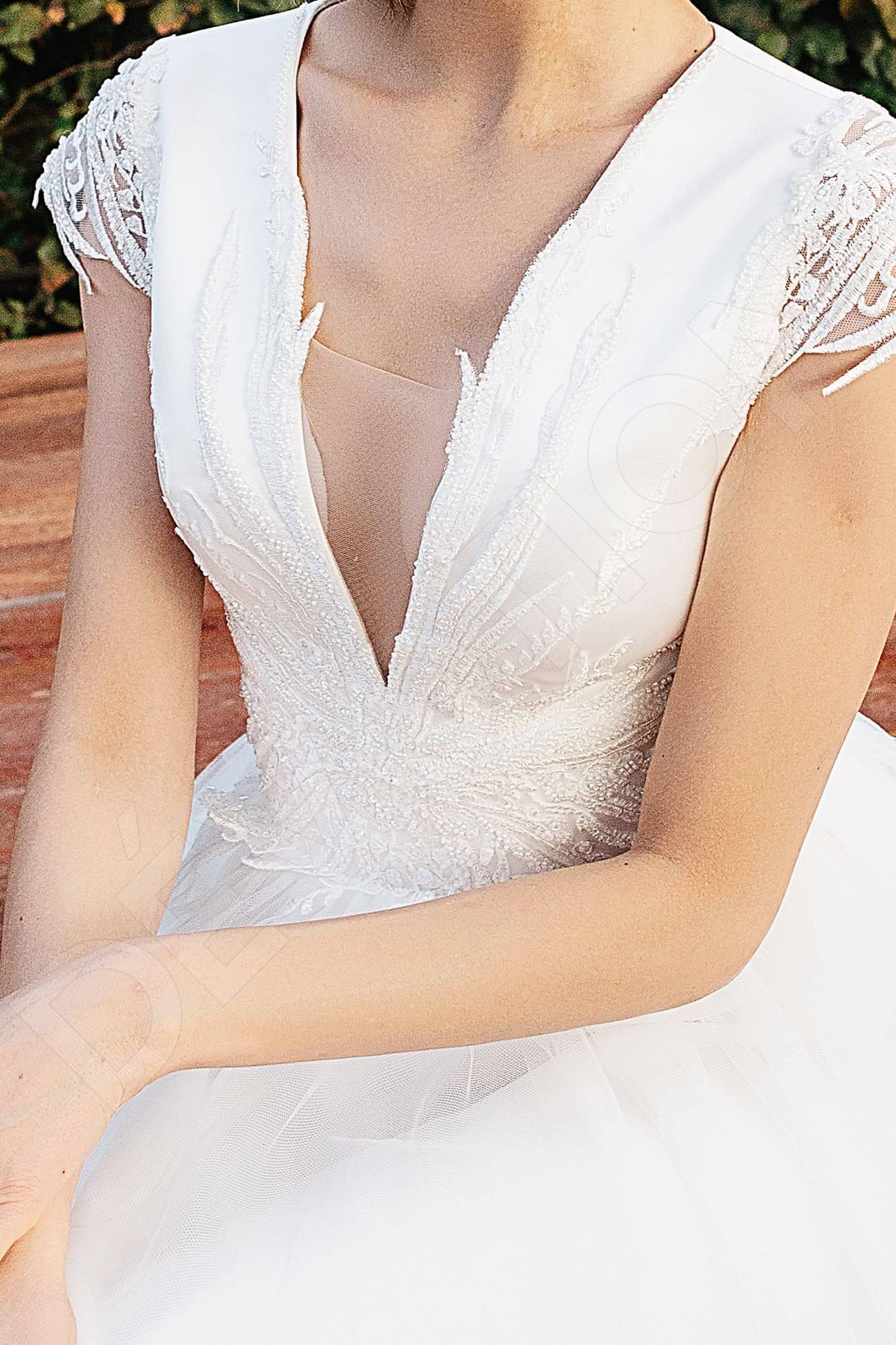 Rae A-line V-neck Ivory Wedding dress