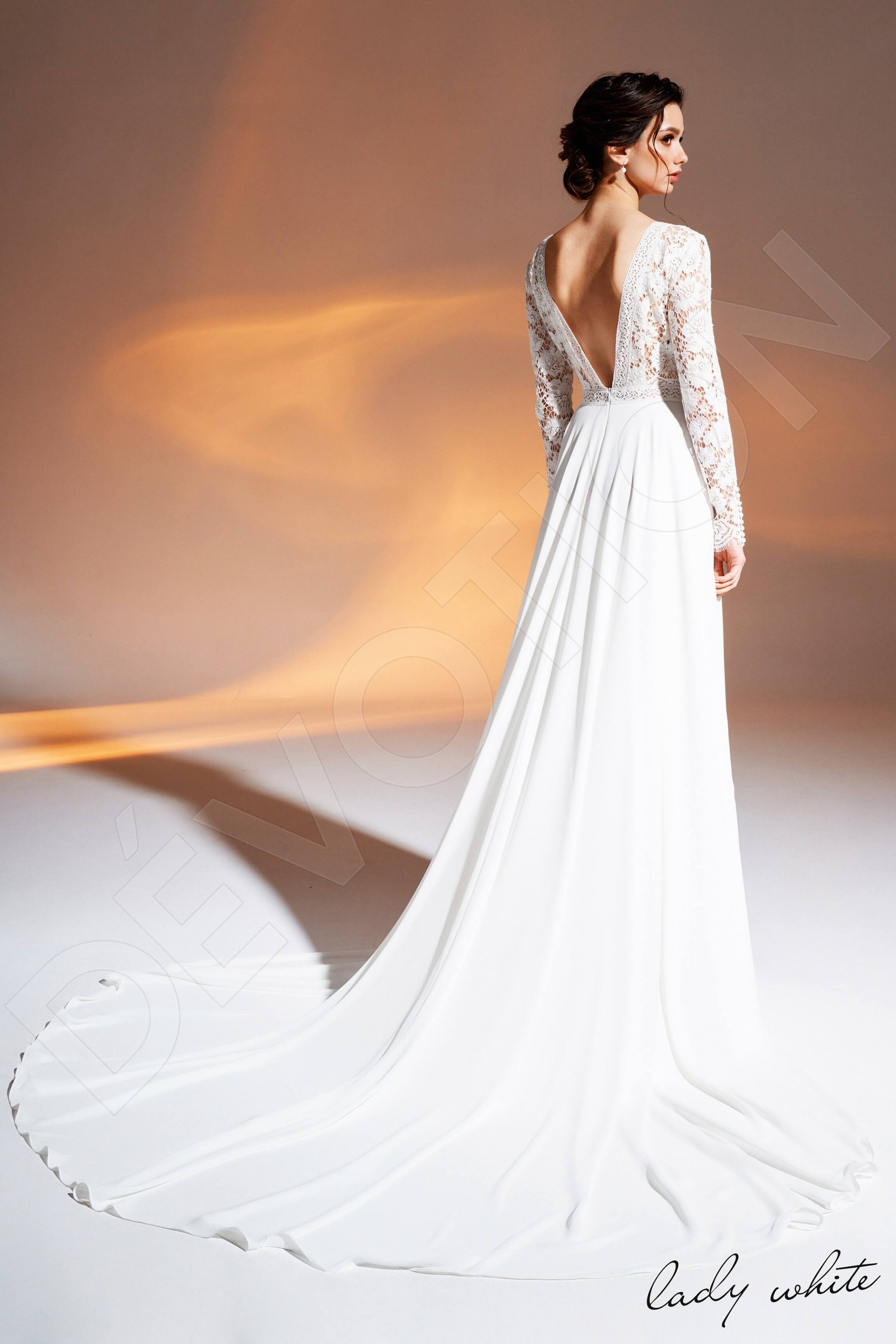 Nashwa A-line Illusion Ivory Wedding dress